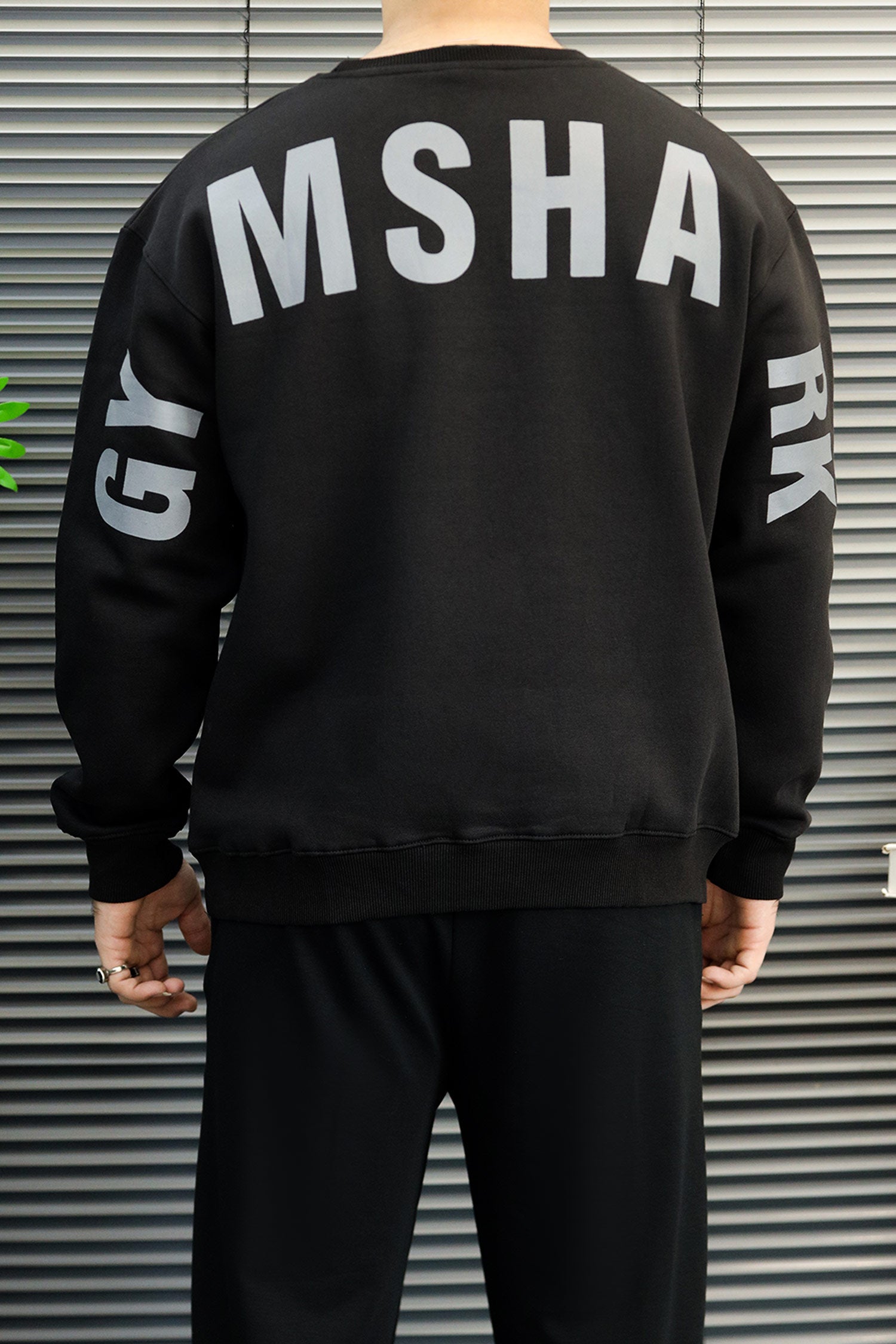 Gym Shrk Legacy Round Neck Men's Sweatshirt