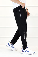 Undr Armr Meridan Athletic Zipper Pocket Sportswear Trouser In Black
