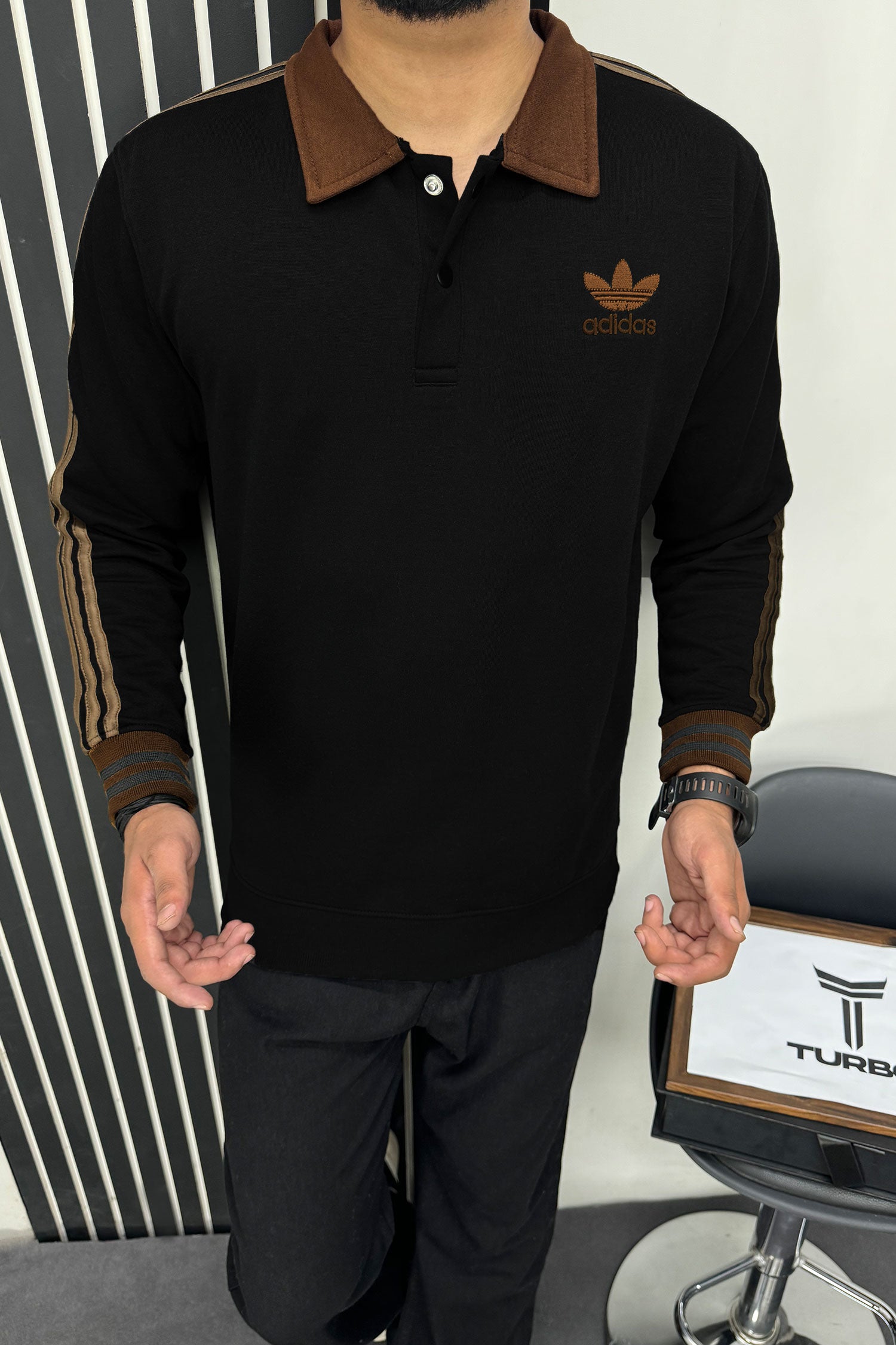 Adds Stripe Collar Style Full Sleeves Men's Sweatshirt