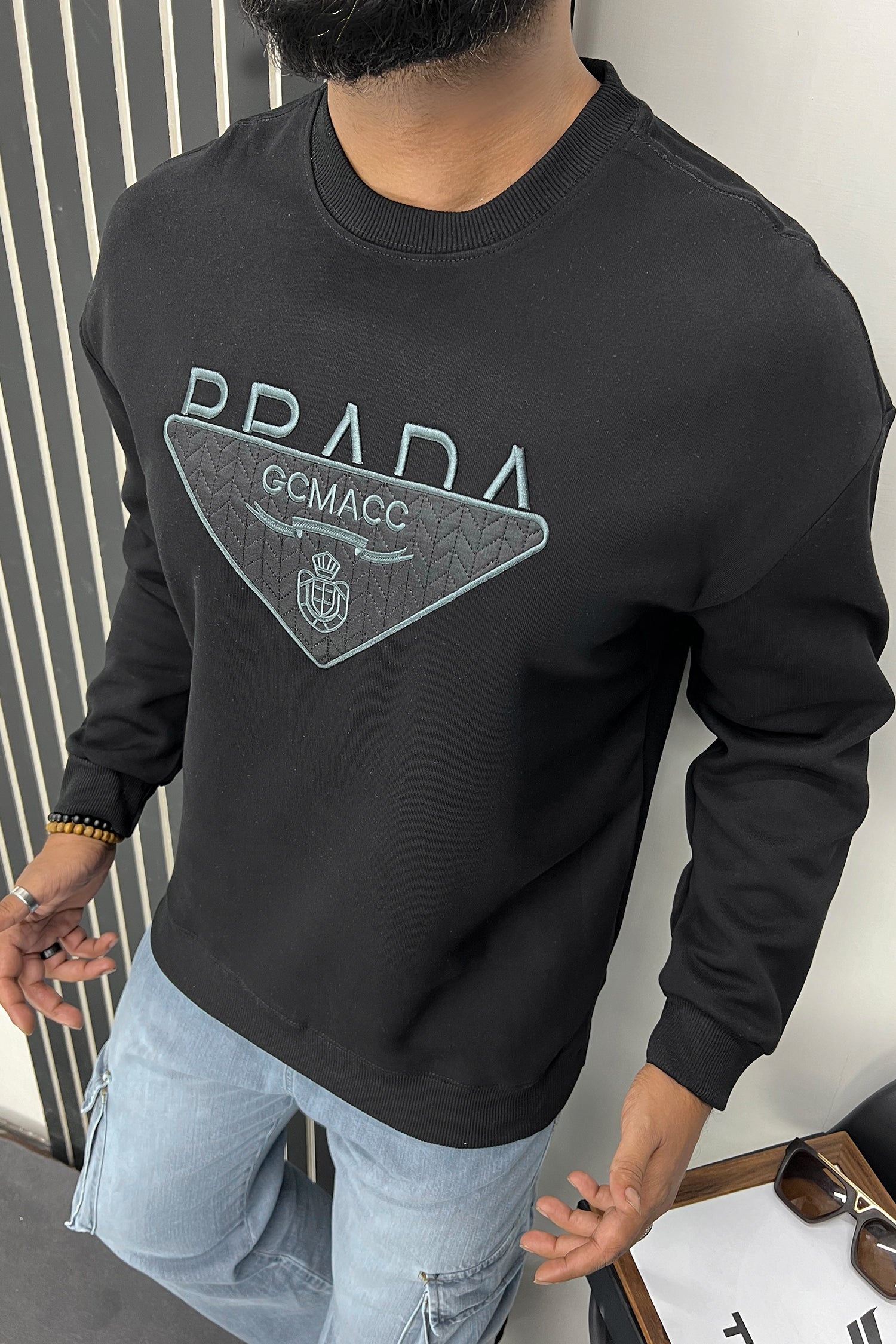 Embriodered Logo Full Sleeves Men's Sweatshirt