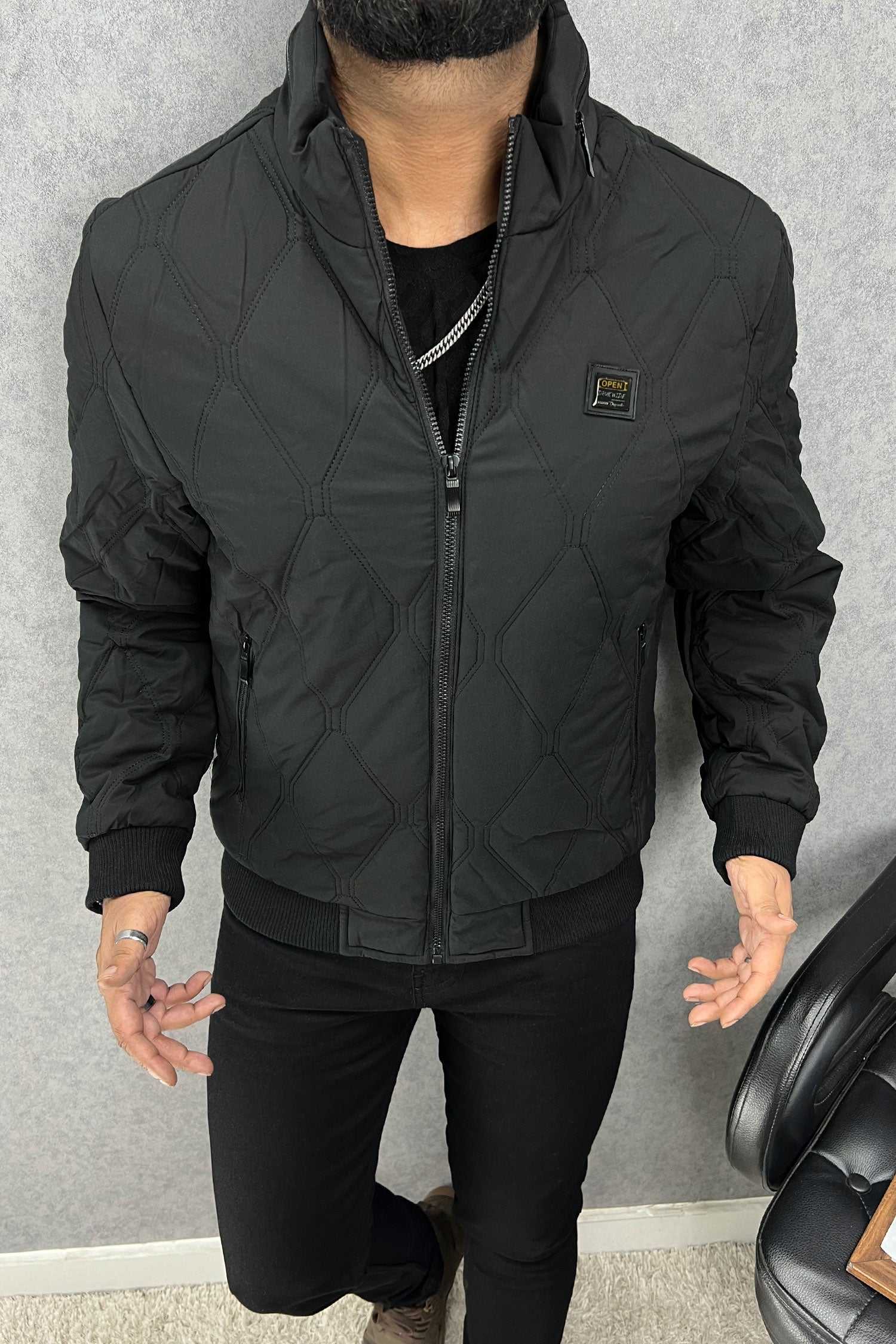 Wind Stopper Stitch Padded Imported Puffer Jacket