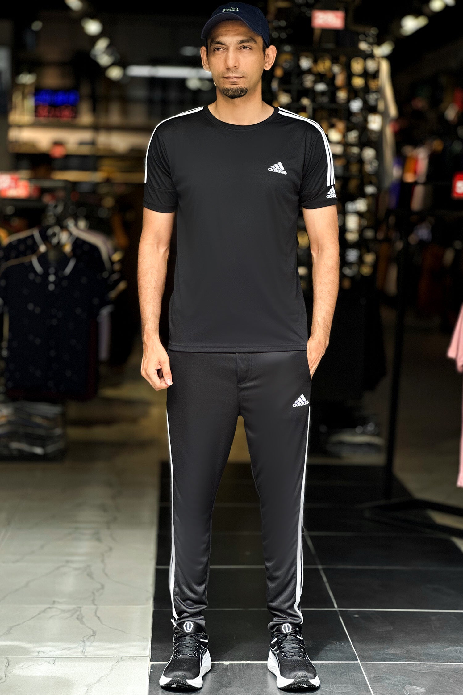 Adds Premium Tri-Line Quick-Dry Tracksuit