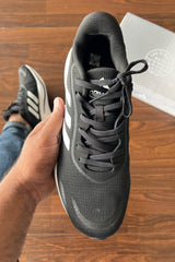 Adds Alpha bounce Beyoond Running Sneakers In Black