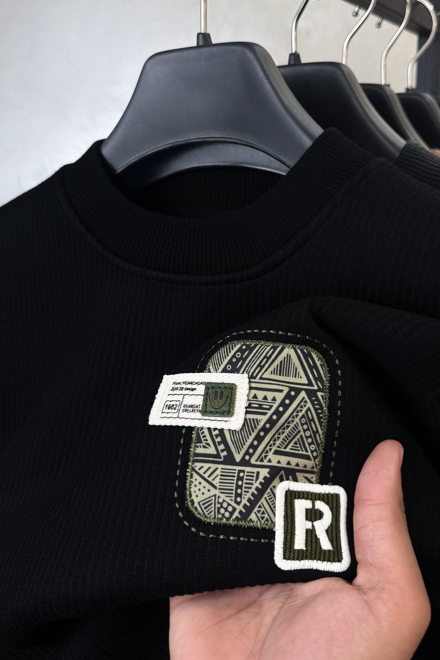 Mens PullOver Round Neck Imported Men's Sweatshirt