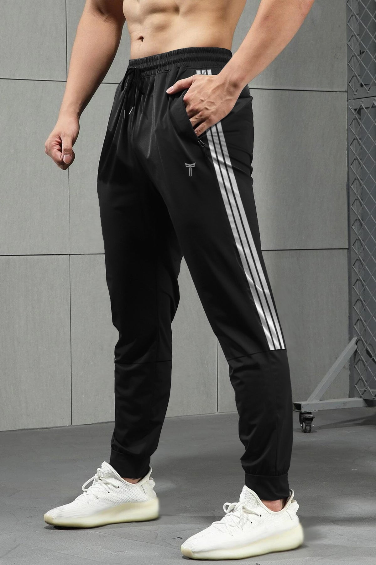 Turbo Straight Side Stripes Dry-FiT Sportswear Trouser in Black