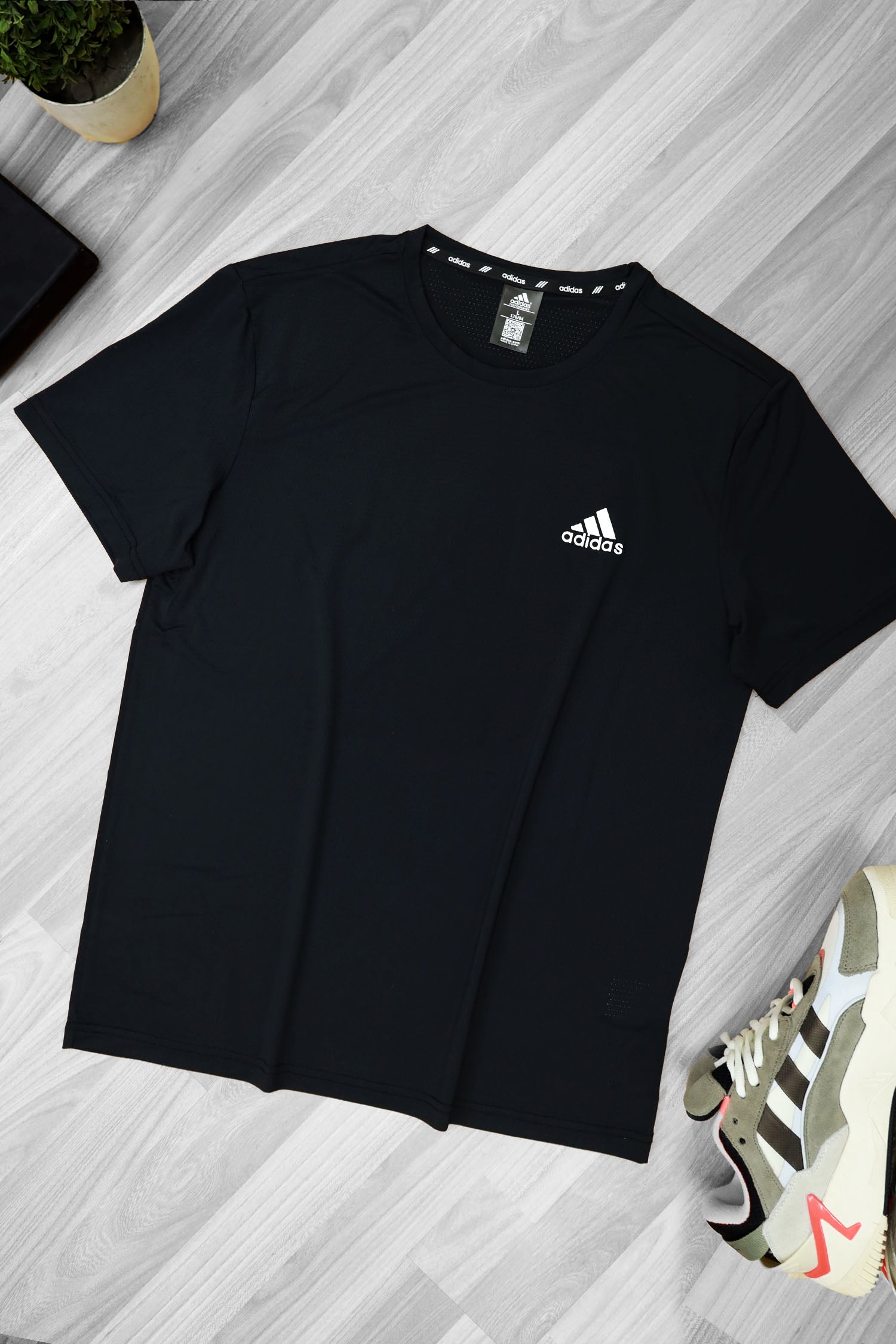 Dry Fit Crew Neck Breathable Tee With Adds Aplic Logo