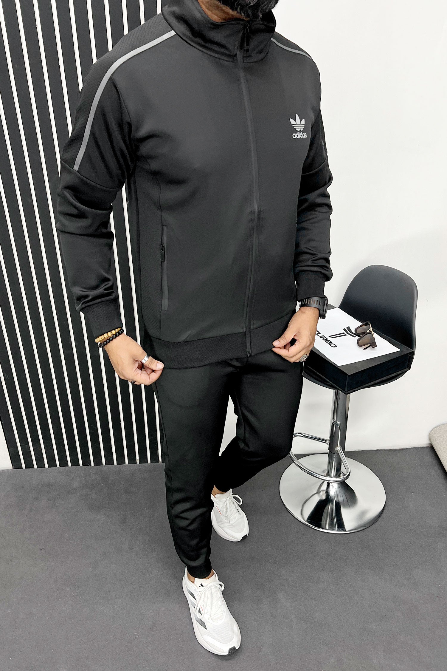 Adds Lane Stripe Sportswear Men Zipper Tracksuit