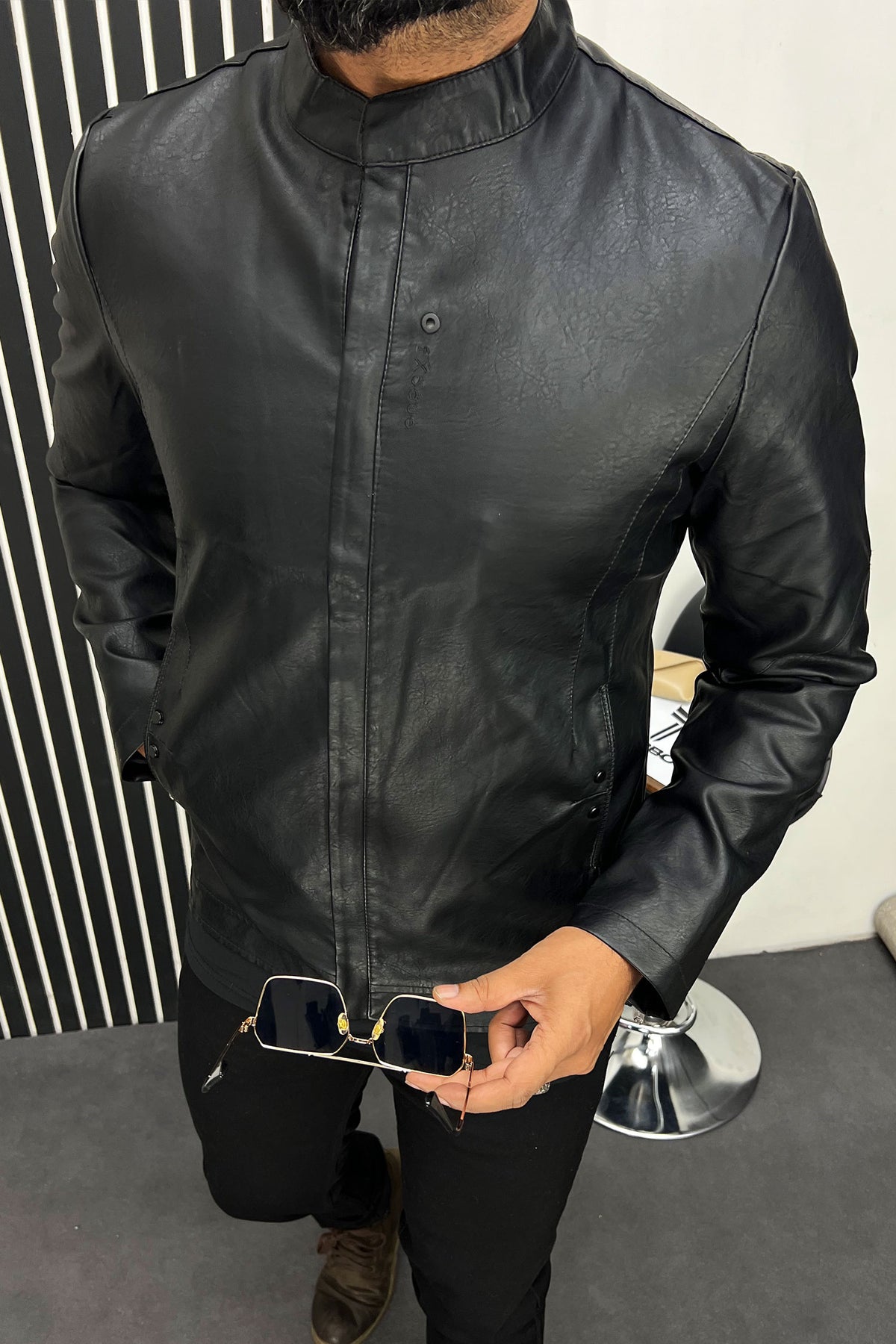Fashionable Stand Collar Men's Imported Leather Jacket