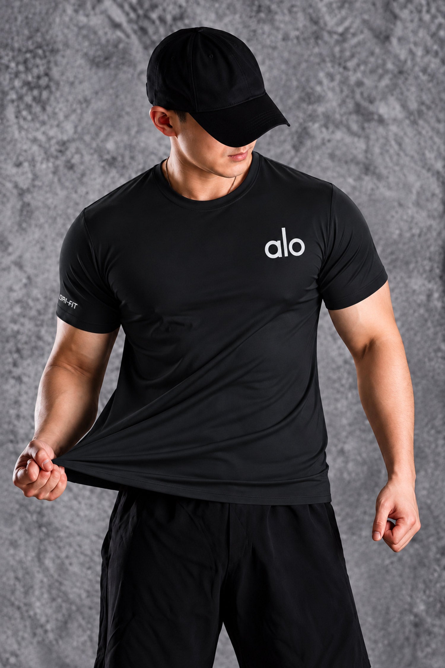 Alo Yoga Distinctive Front Logo Arrival Dry-Fit Tee