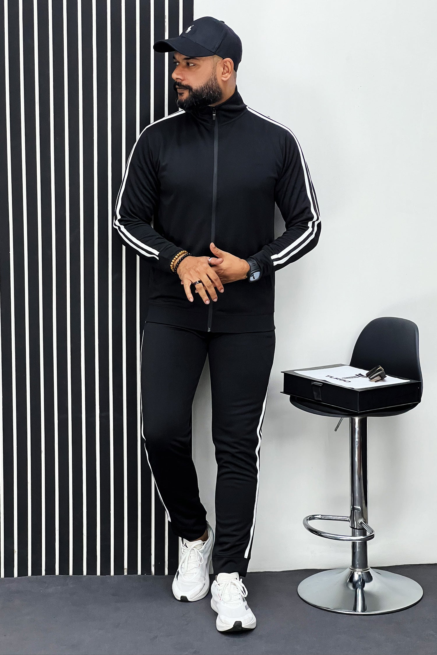 Turbo Strip Panel Men Zipper Tracksuit