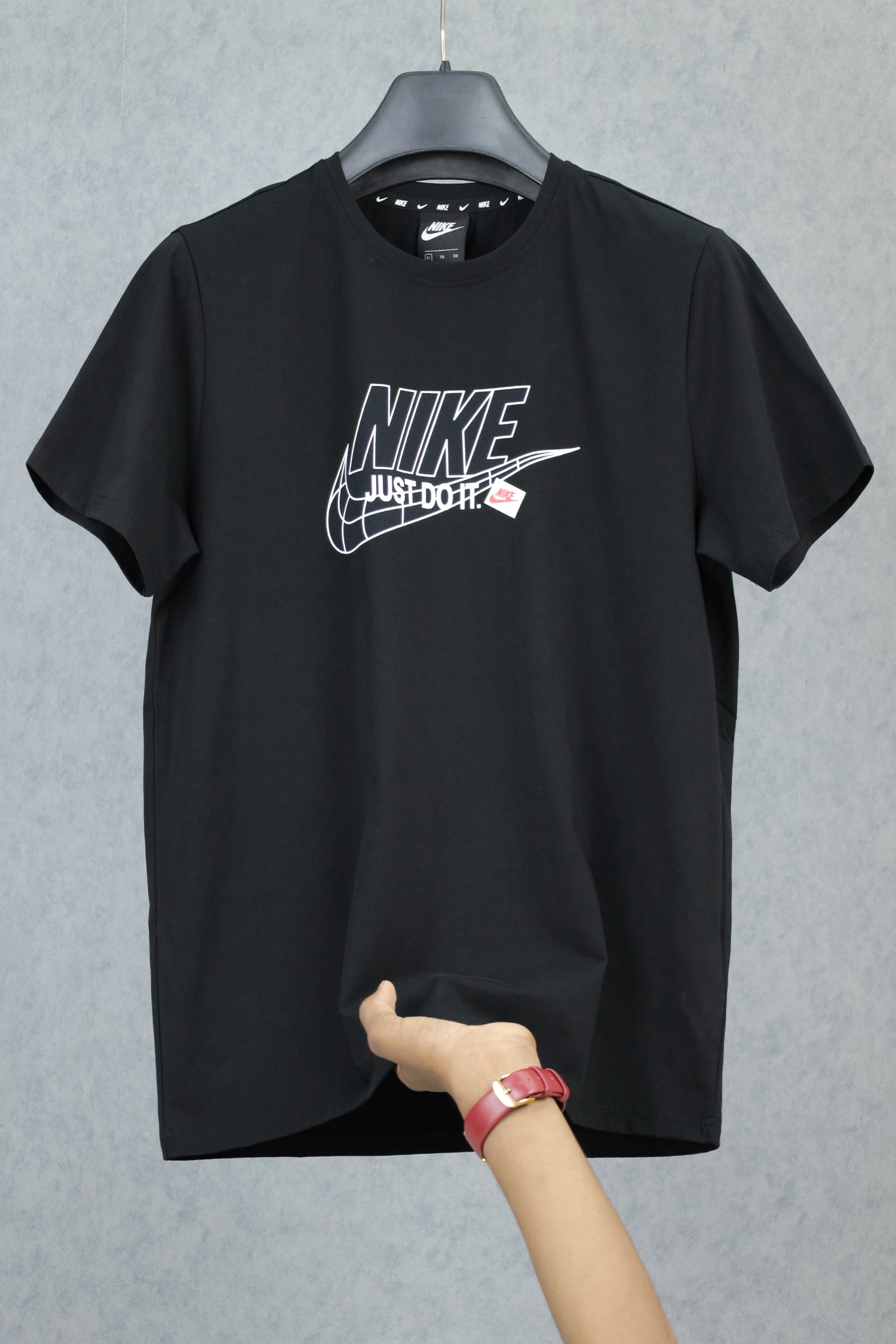 Nke Swoosh Gridline Training Round Neck T-Shirt