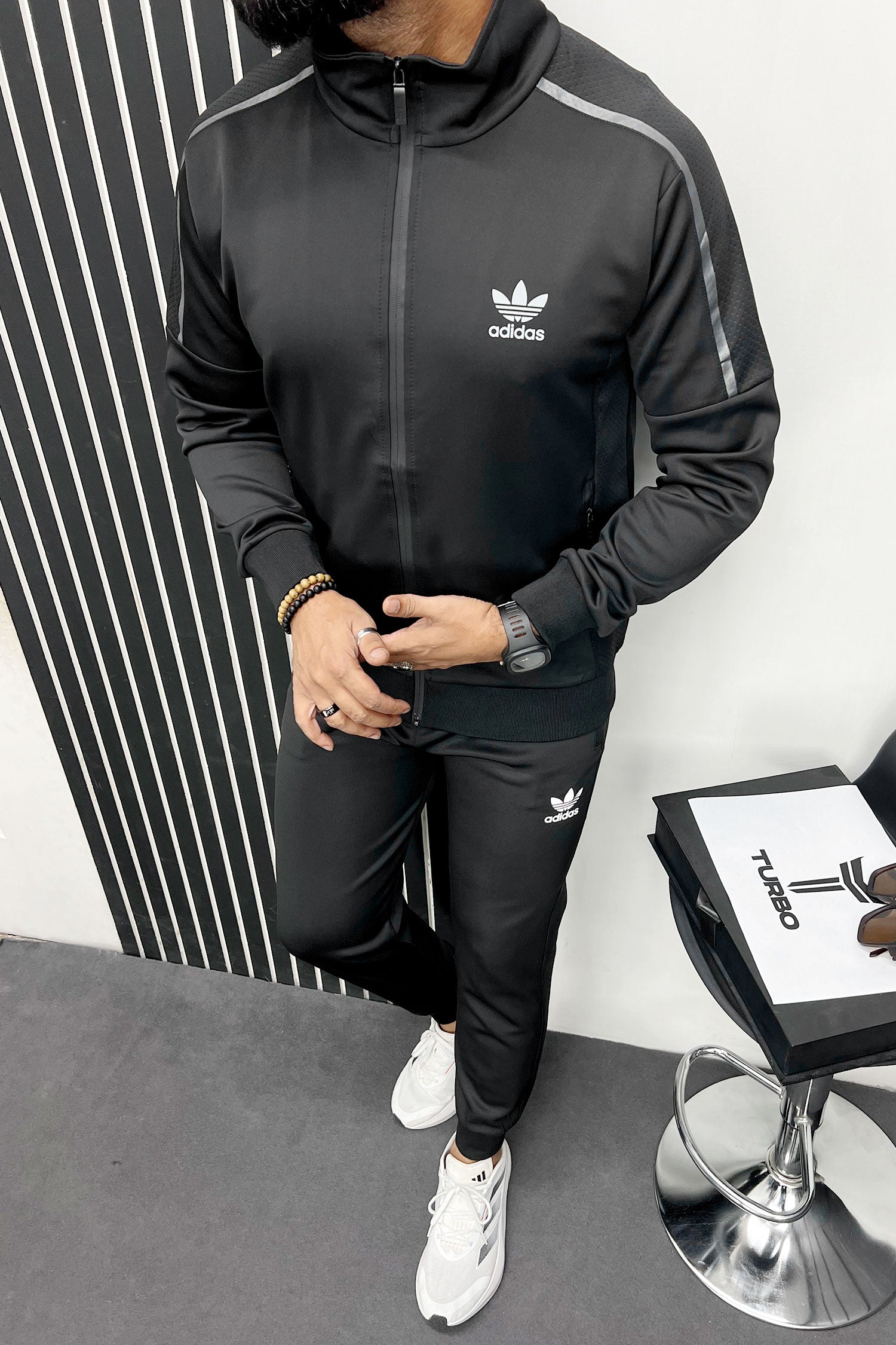 Adds Lane Stripe Sportswear Men Zipper Tracksuit