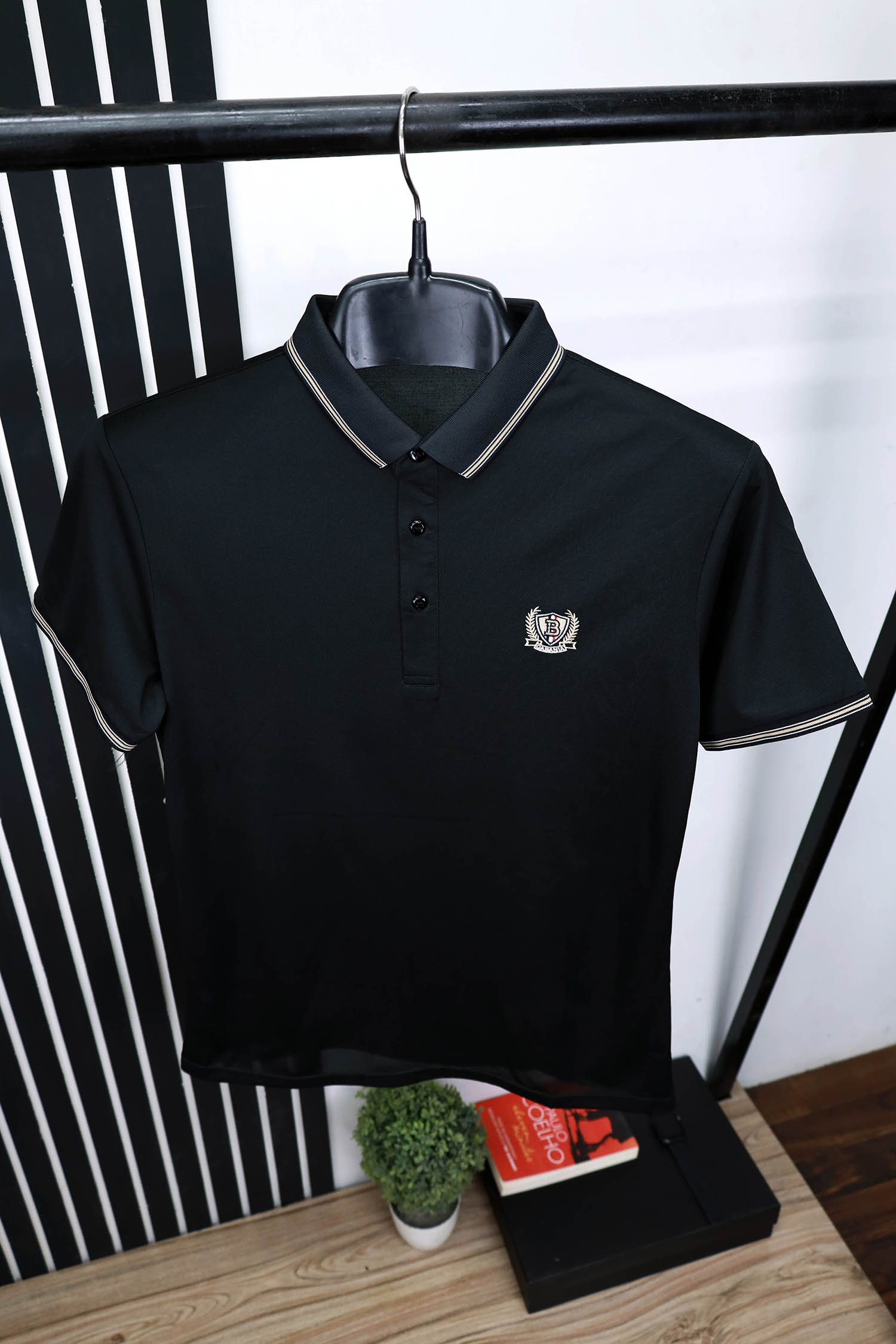Striped Neck With Embroided logo Polo Shirt In Black