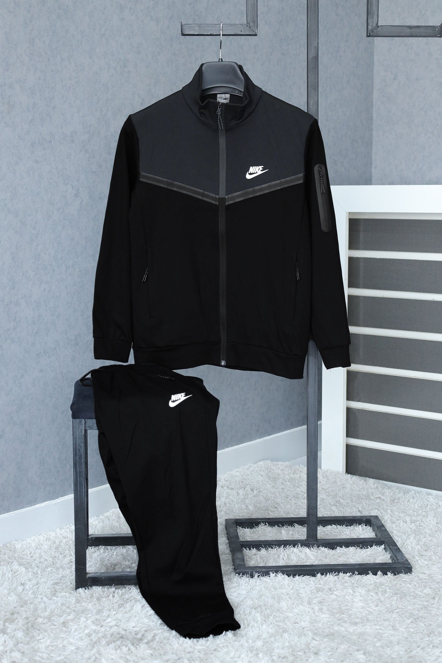 Nke V Stripe Sportswear Men Zipper Tracksuit