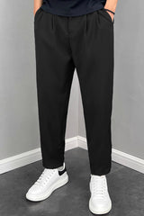 Turbo Elastic Classic Pleated Slimfit Trouser In Black