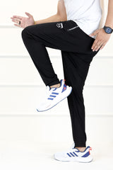 Undr Armr Meridan Athletic Zipper Pocket Sportswear Trouser In Black
