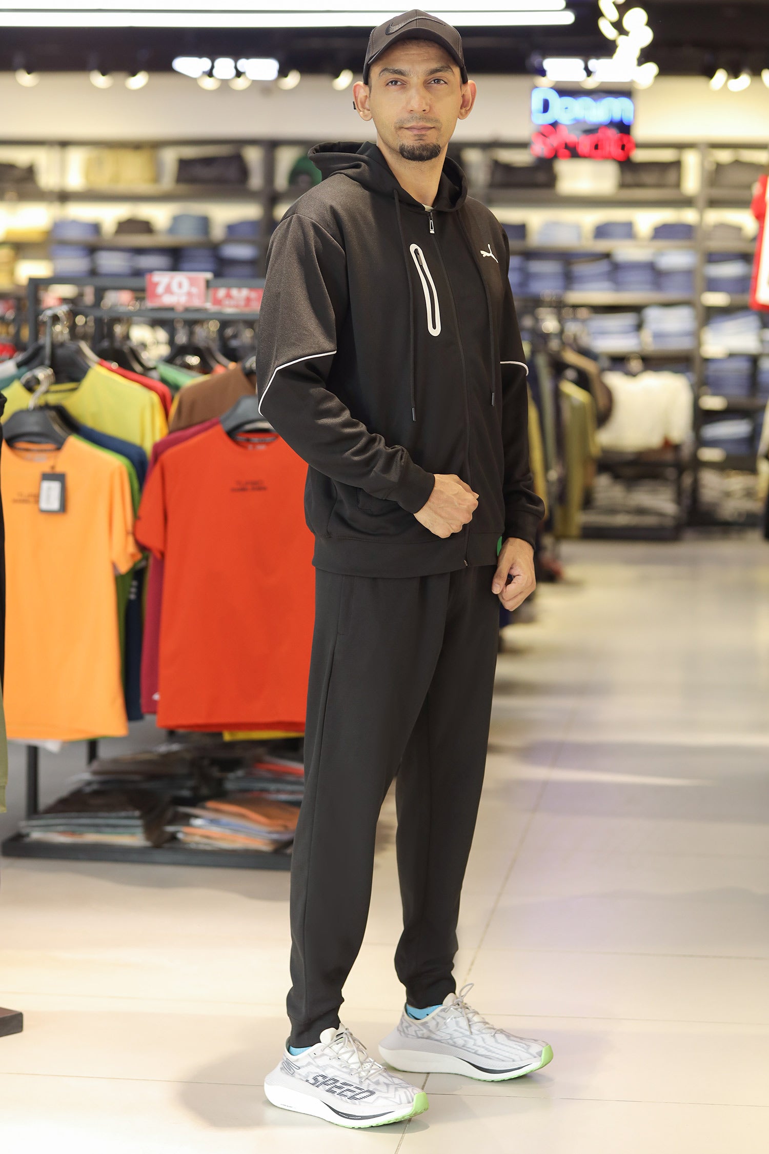 Pma Mens Vent Hooded Woven Zipper Tracksuit