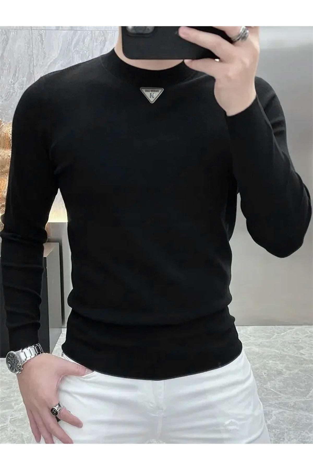 Warm Mock Neck Full Sleeves Men's Sweatshirt In Black