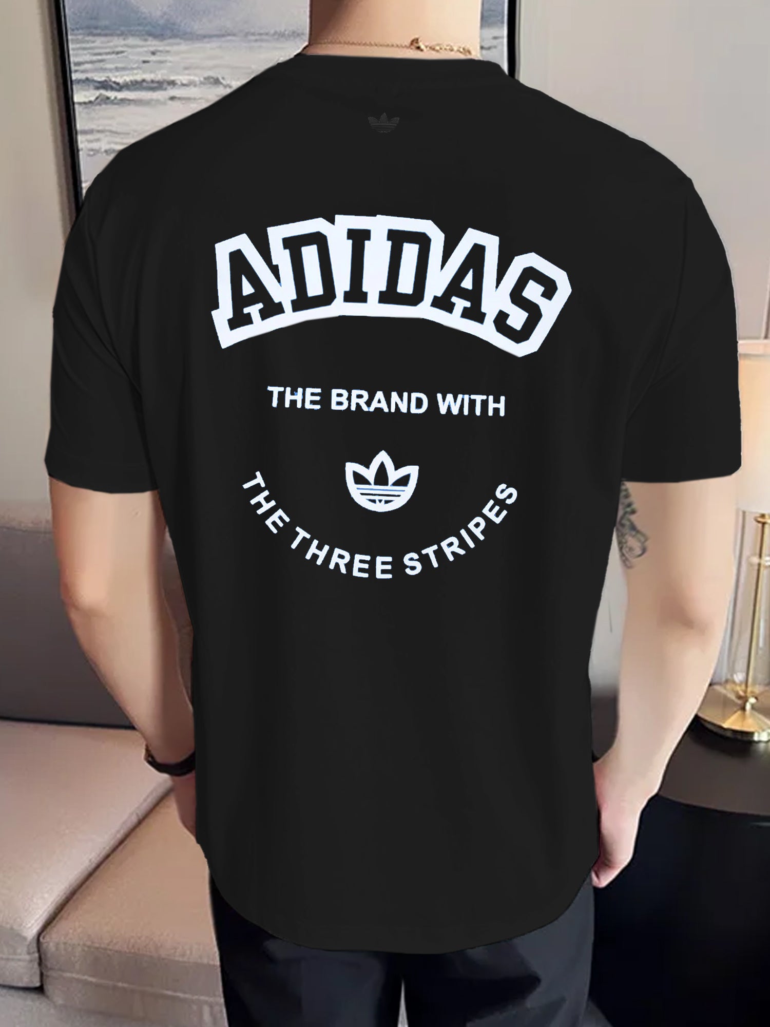 Adds AdiColor Signature Crew Neck Tee