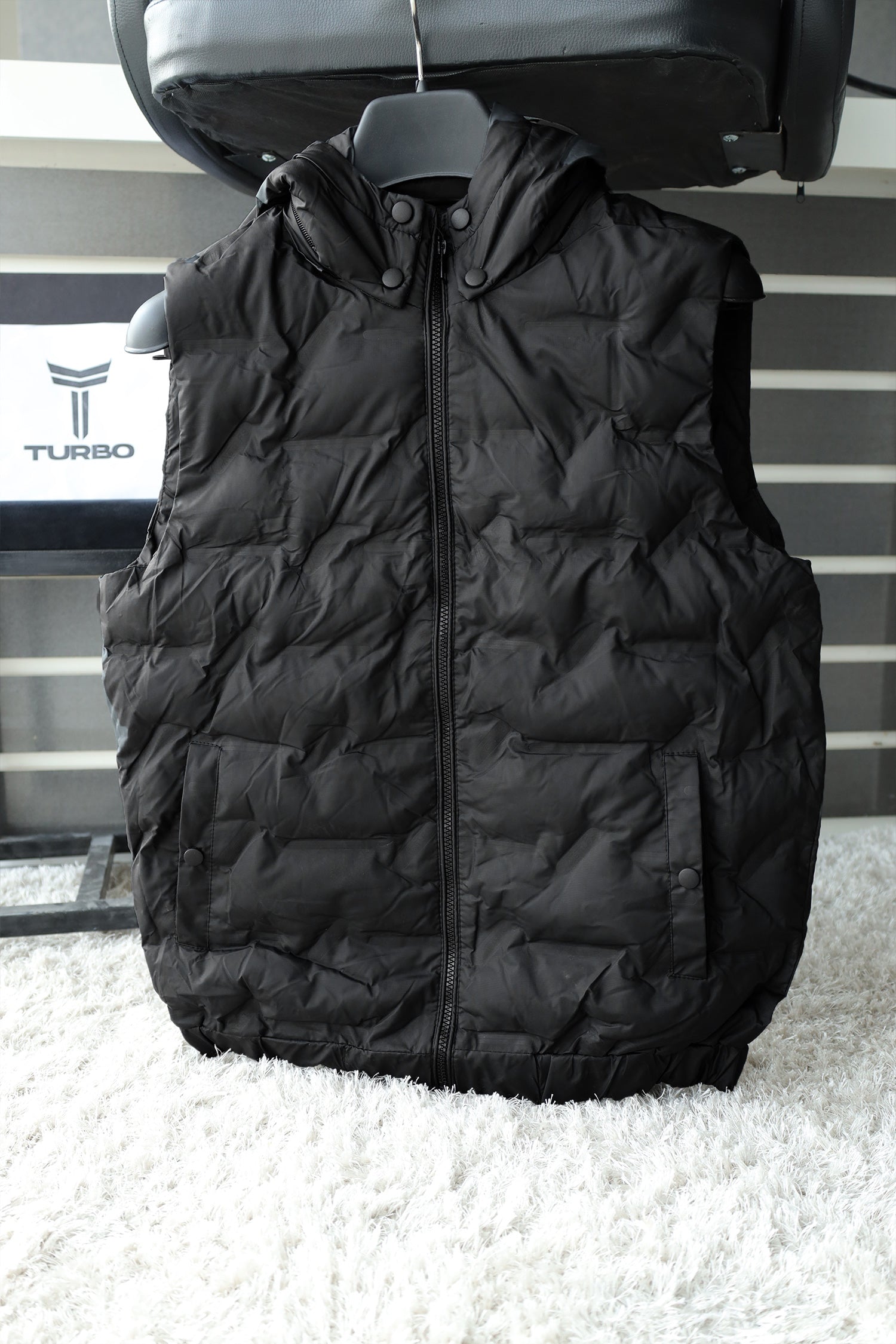 Plain Padded Removable Hood Quilted Imported Men's Gilet