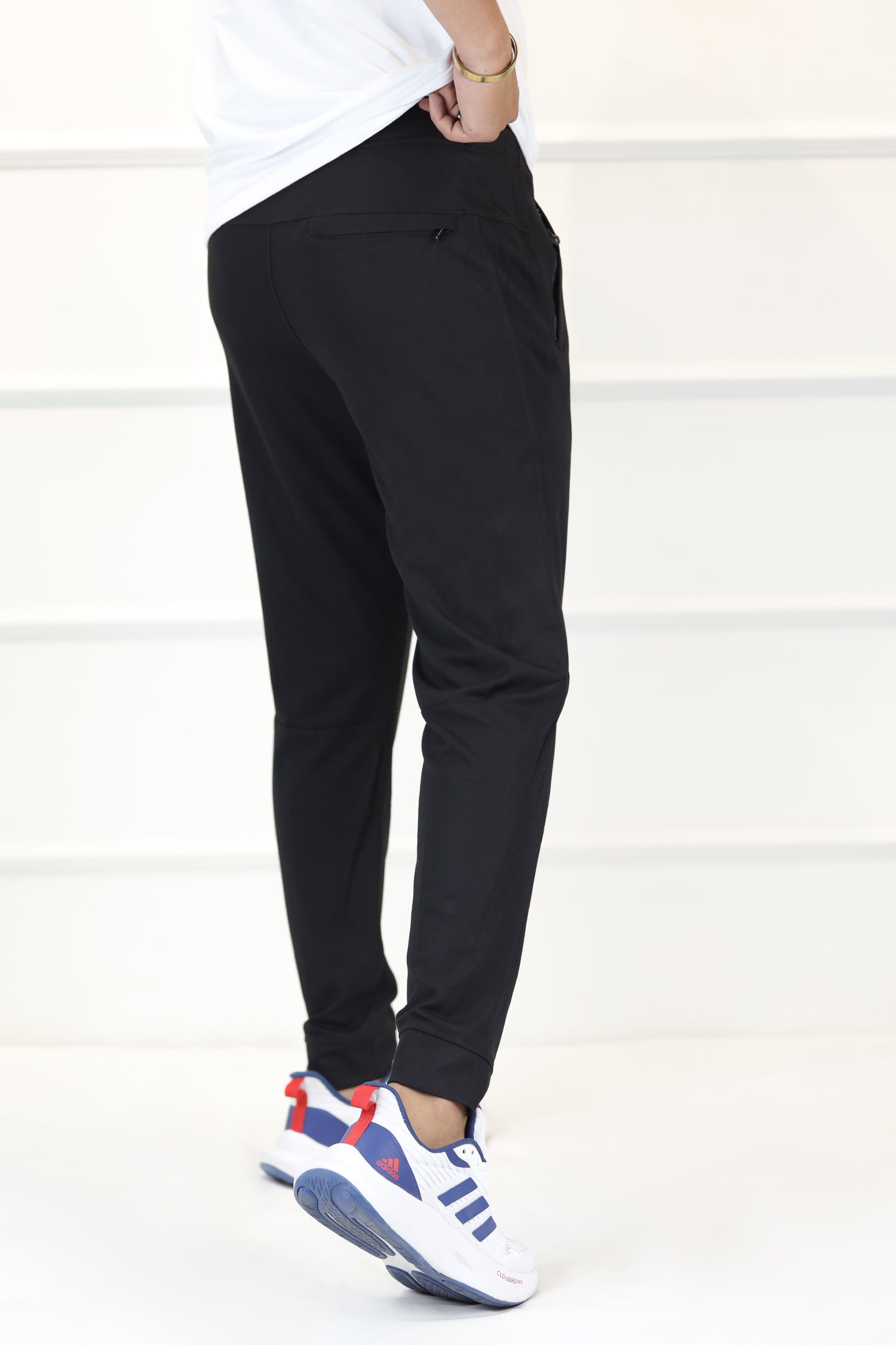 Nke Run Divison Air Grip Fit Sportswear Trouser In Black