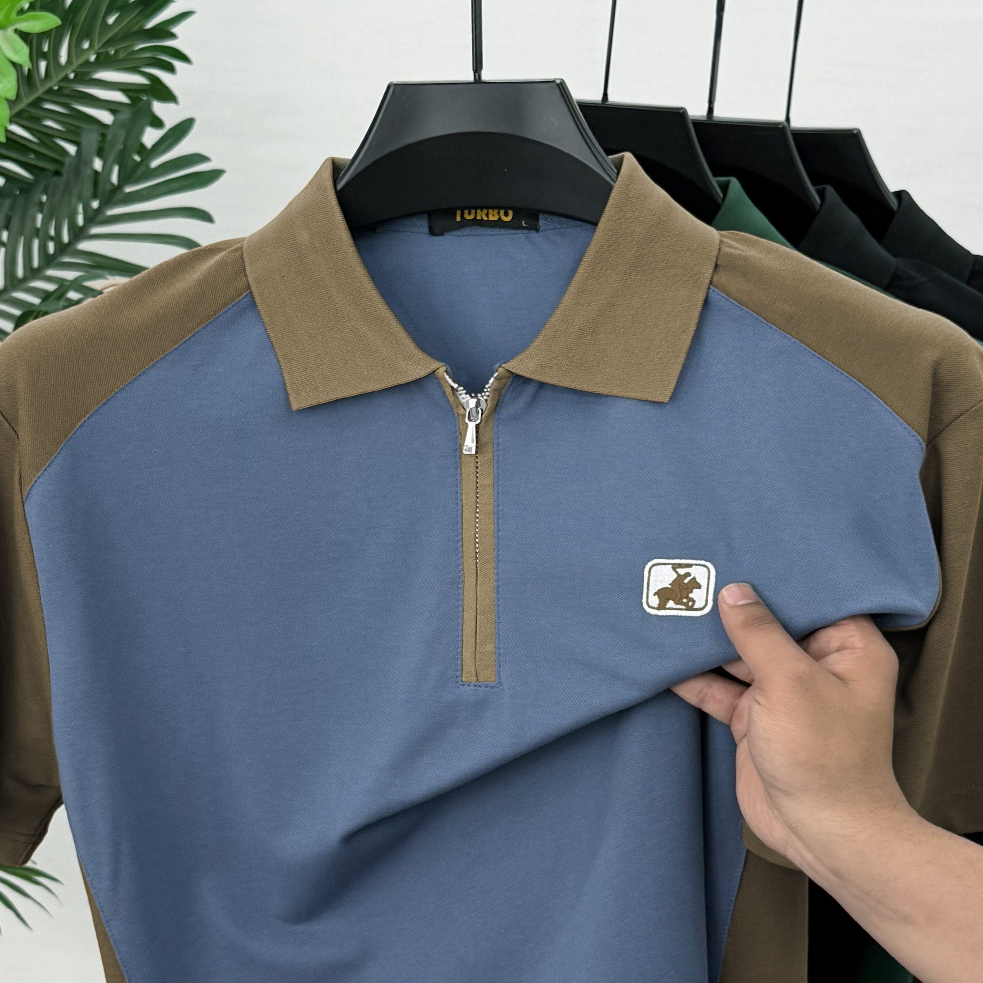 Turbo Zipper Closure Style Men's Polo T-Shirt
