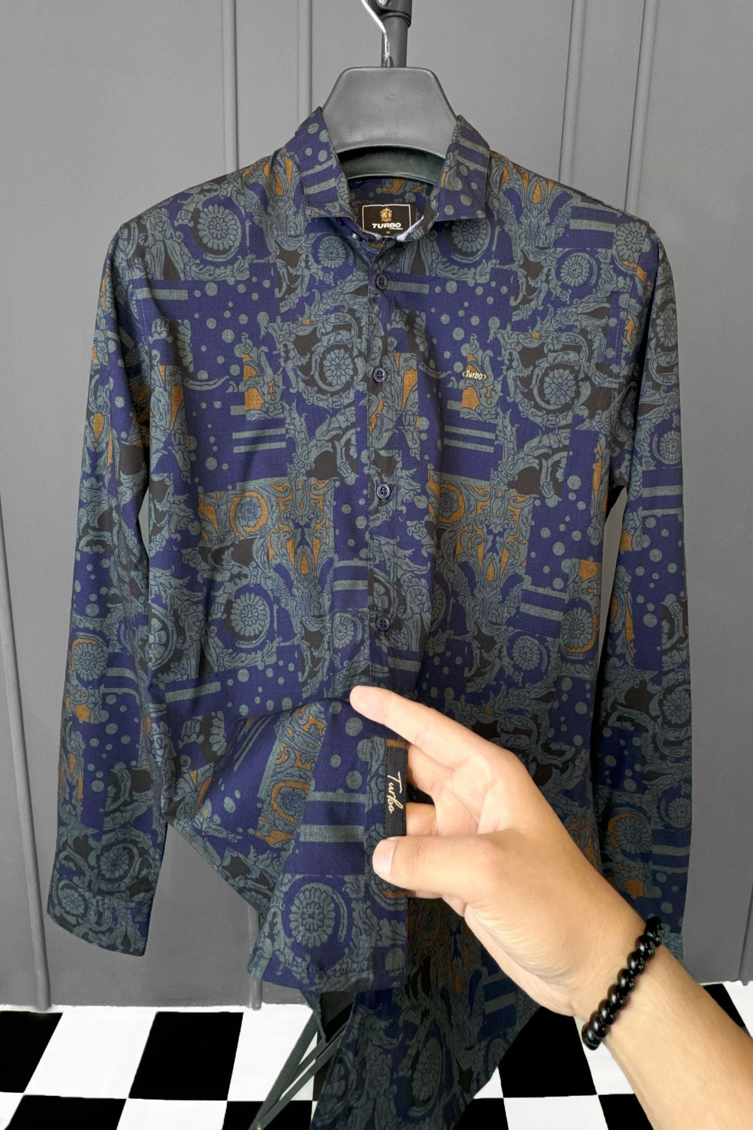 Turbo Retro Flower Motif Long Sleeve Cotton Casual Shirt