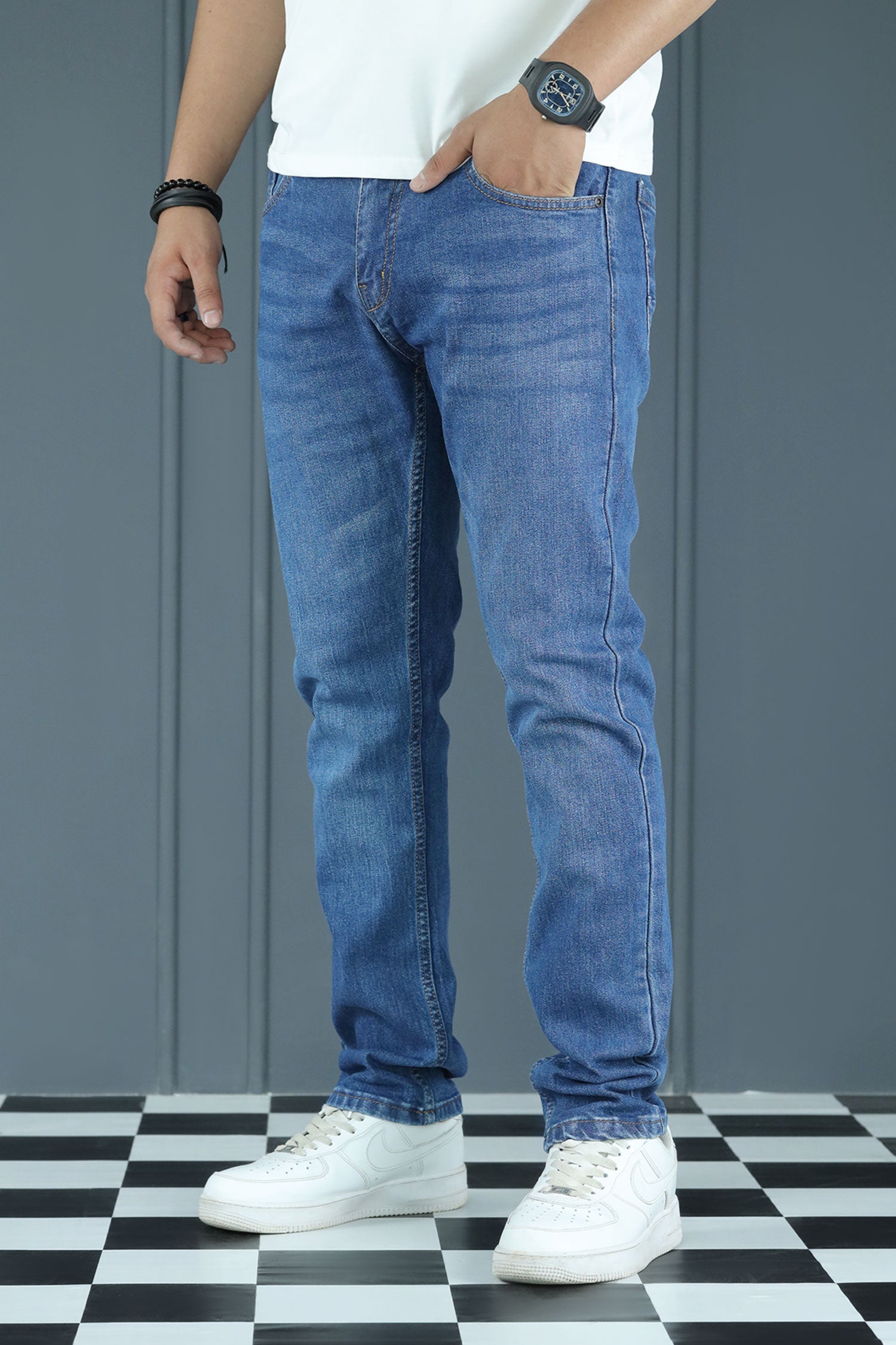 Distressed Detailing Slim Fit Turbo Jeans In Blue