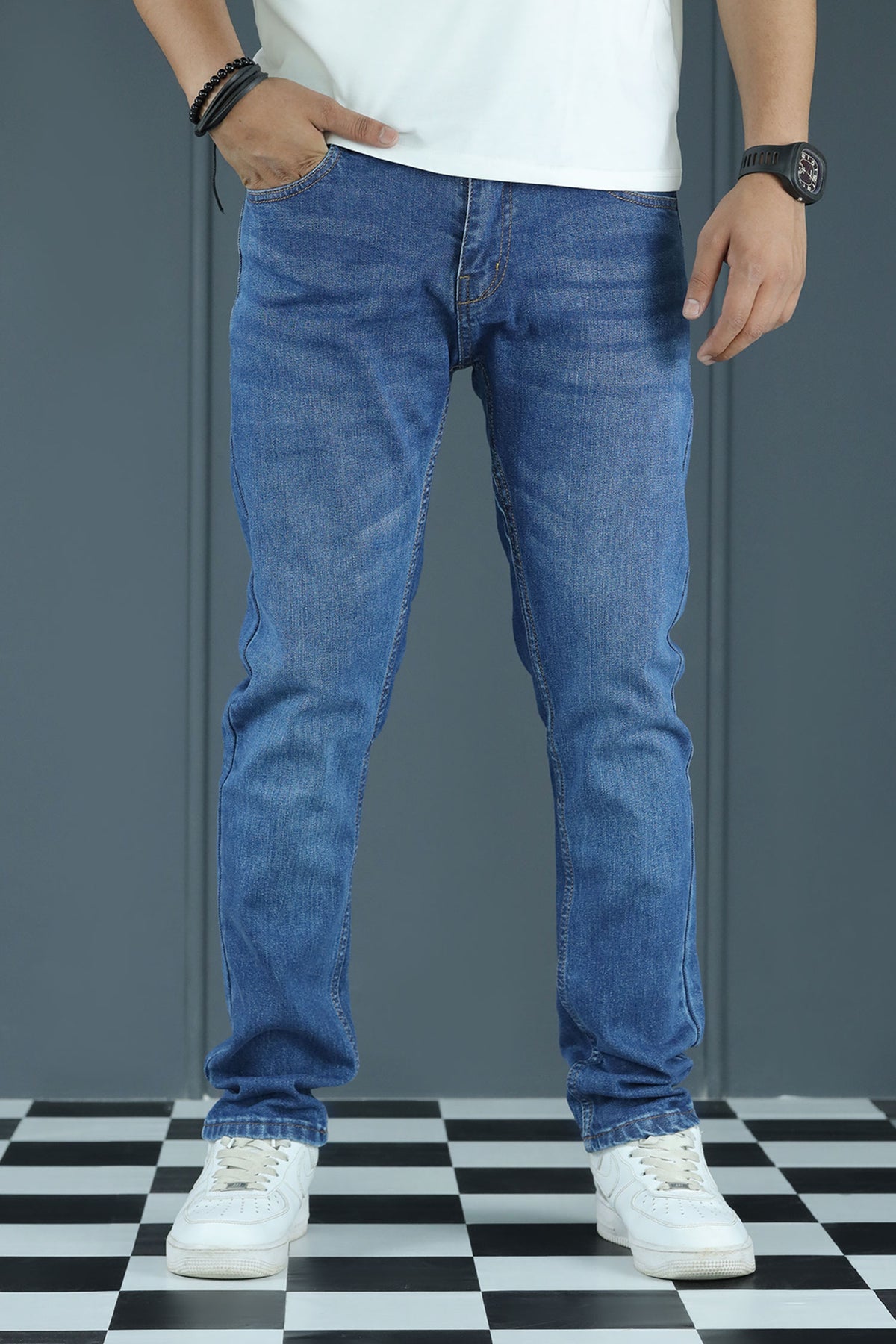 Distressed Detailing Slim Fit Turbo Jeans In Blue