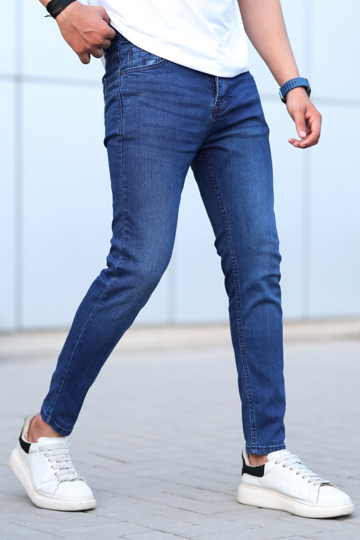 Plain Turbo Ankle Fit Jeans In Blue