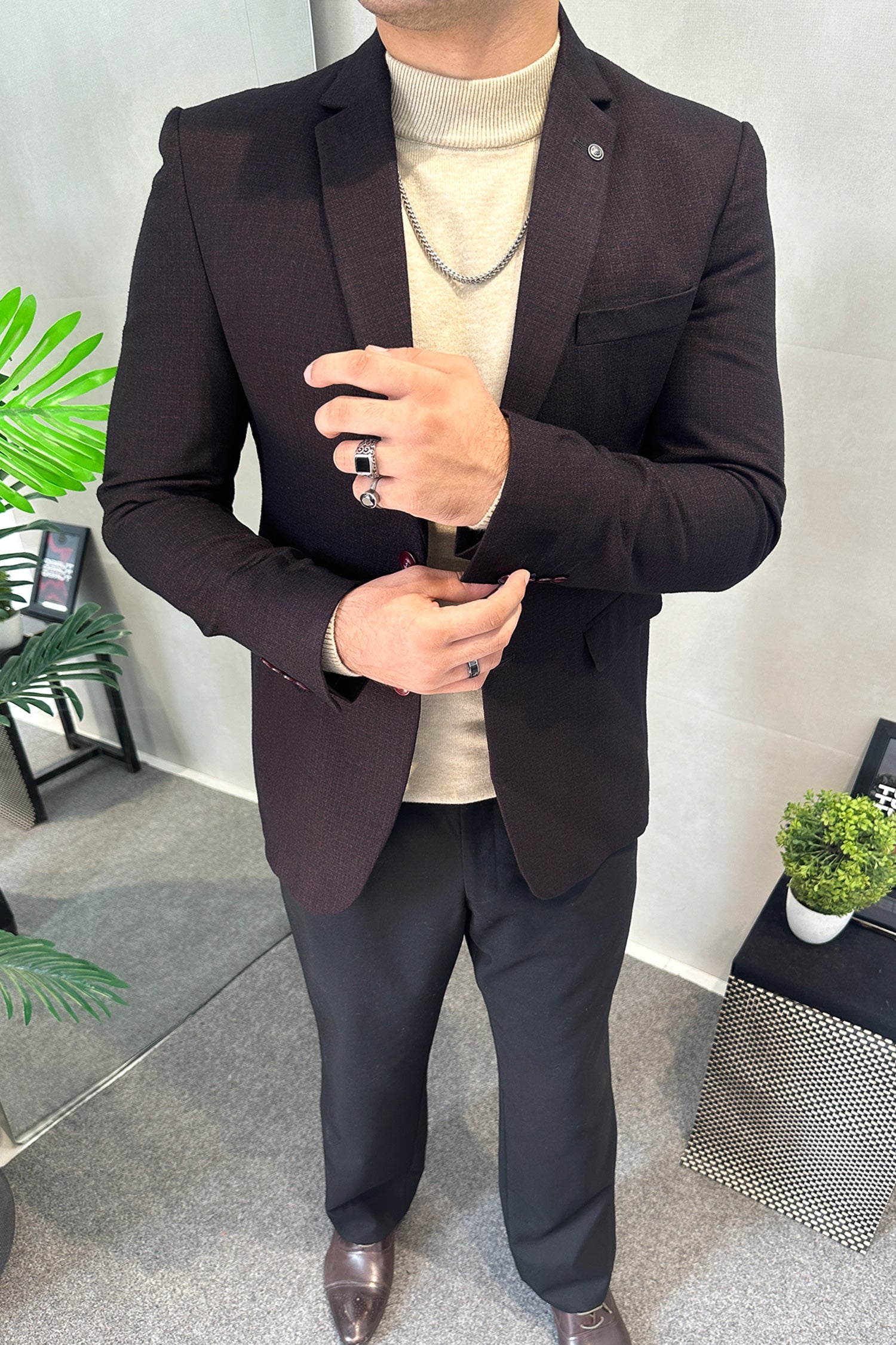 Turbo Classic Gentleman Self-Design Imported Men Blazer In Black Maroon