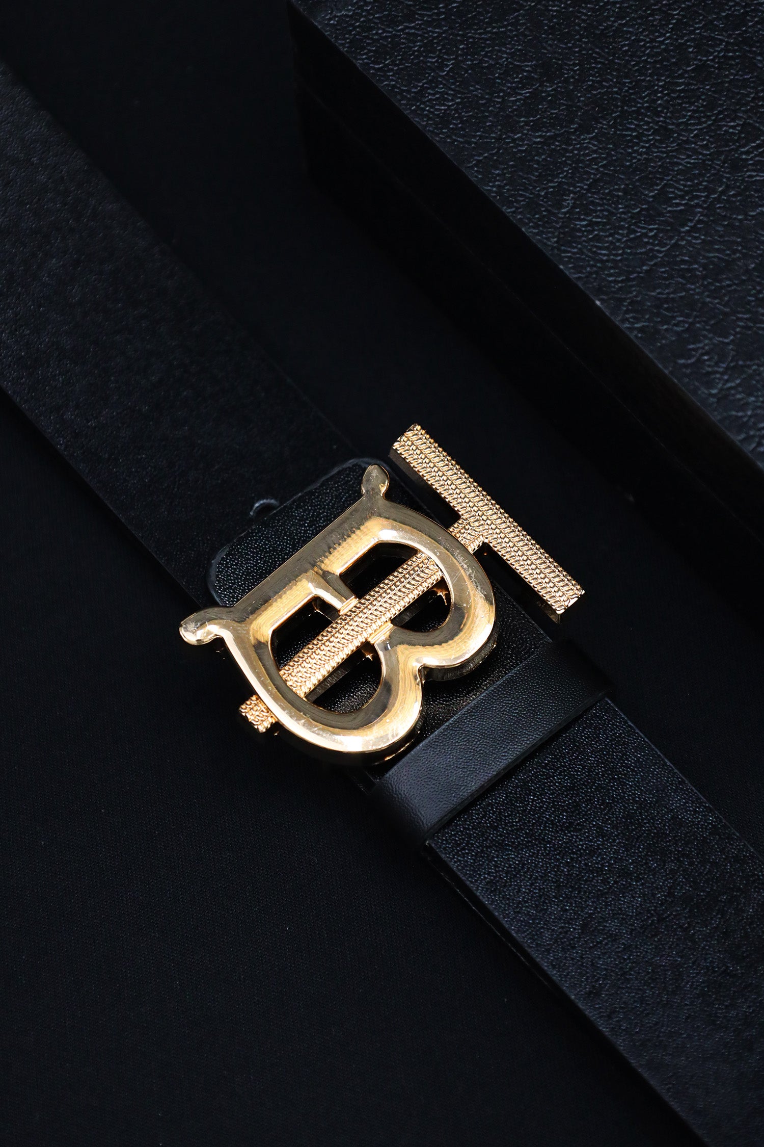 Burbrry Metal Alloy Automatic Buckle Branded Belt