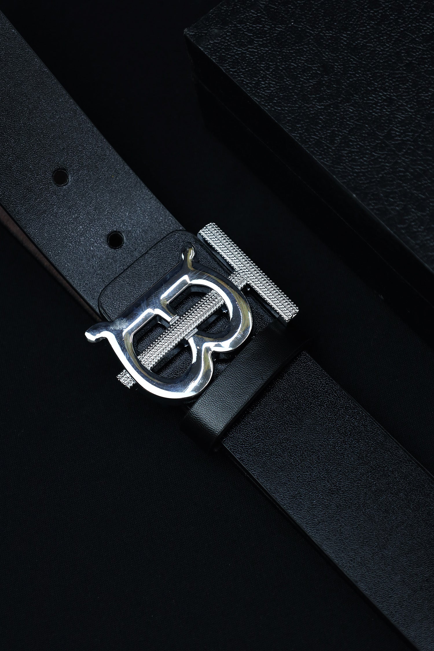 Burbrry Metal Alloy Automatic Buckle Branded Belt