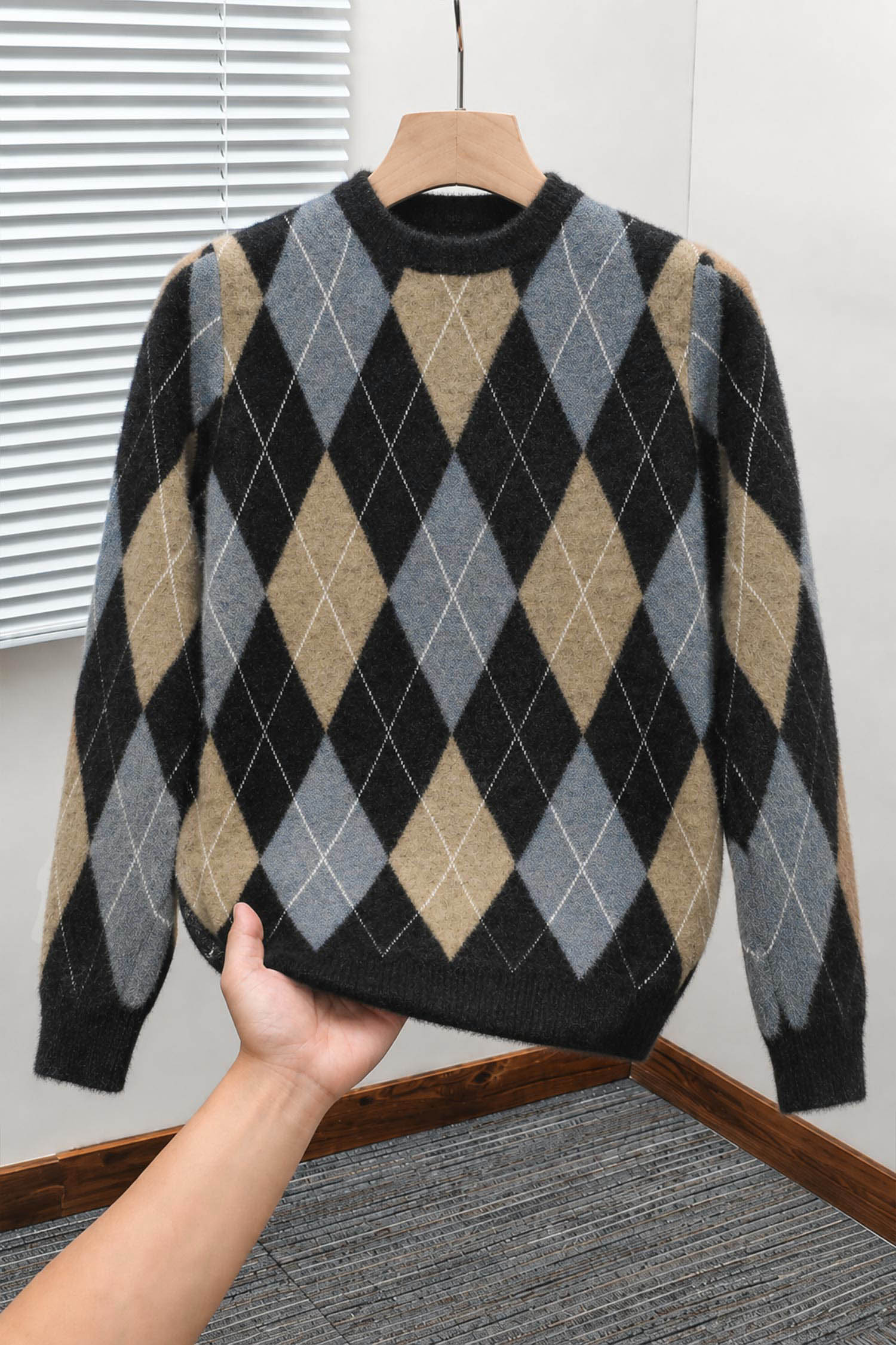 Vintage Argyle Pullover Imported Round Neck Rabbit Wool Men's Sweater In Black&Grey