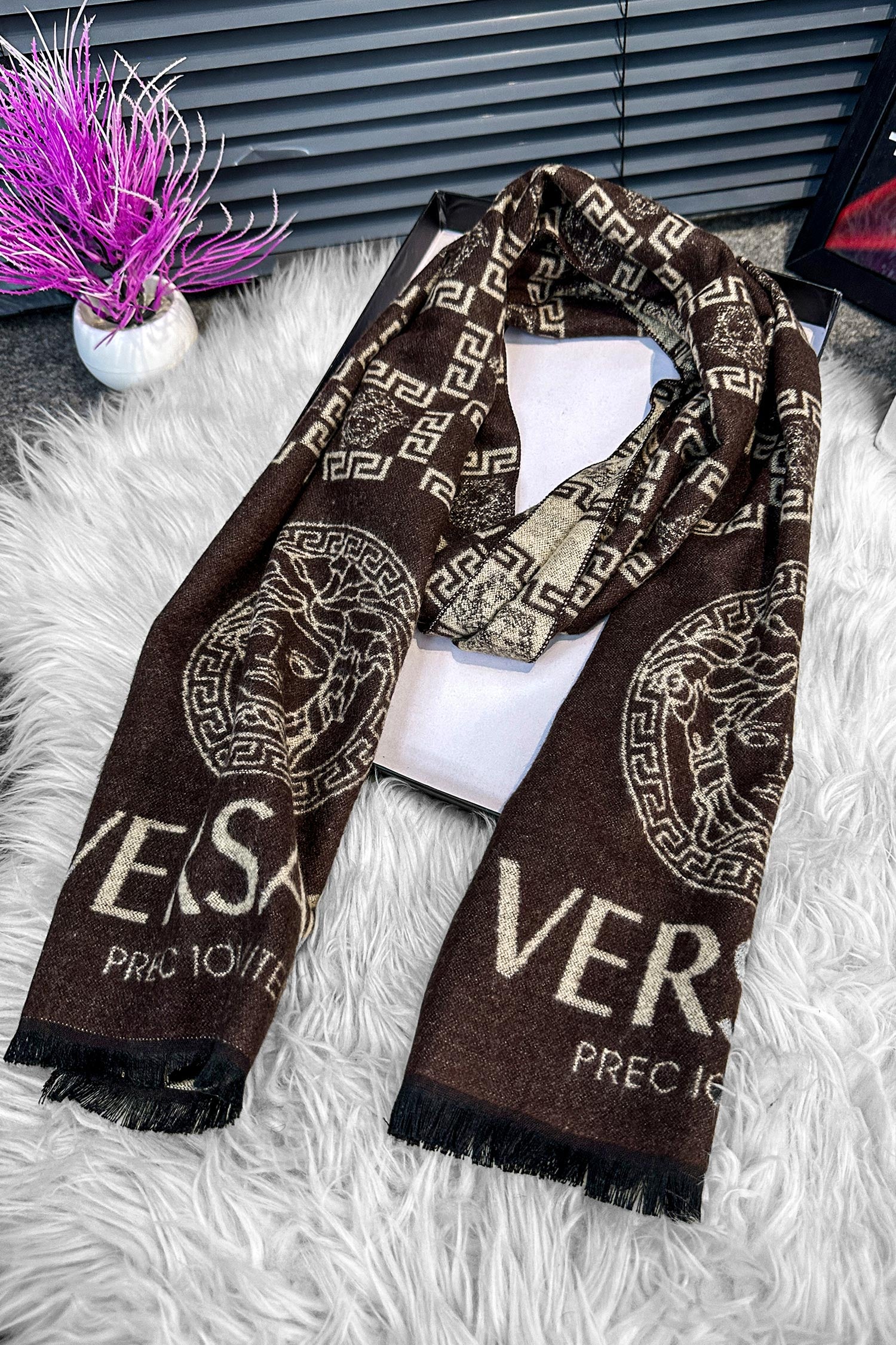 Versce Medusa Greca Pattern Imported Men's Wool Muffler