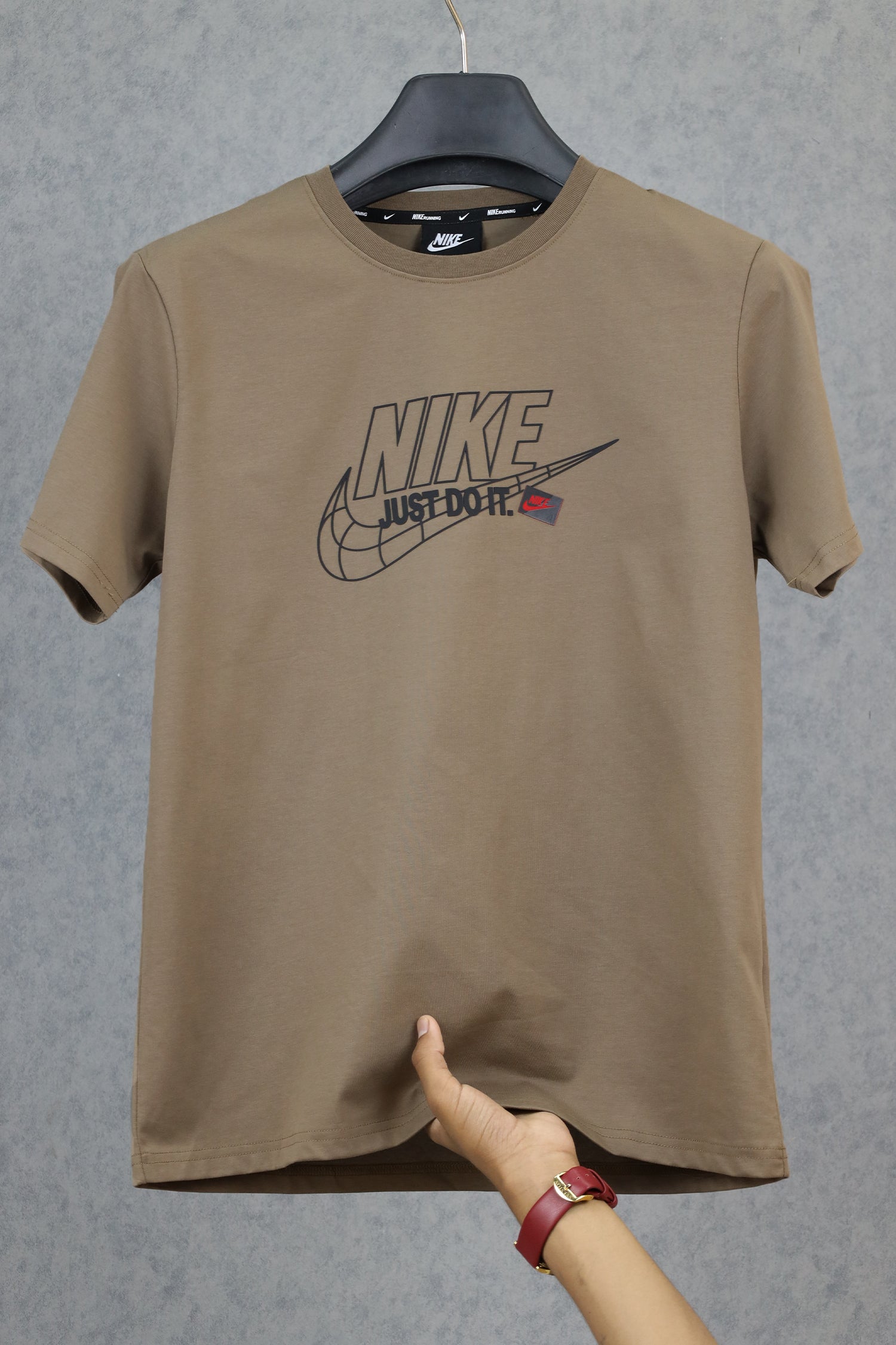 Nke Liverpool Swoosh Round Neck T-Shirt