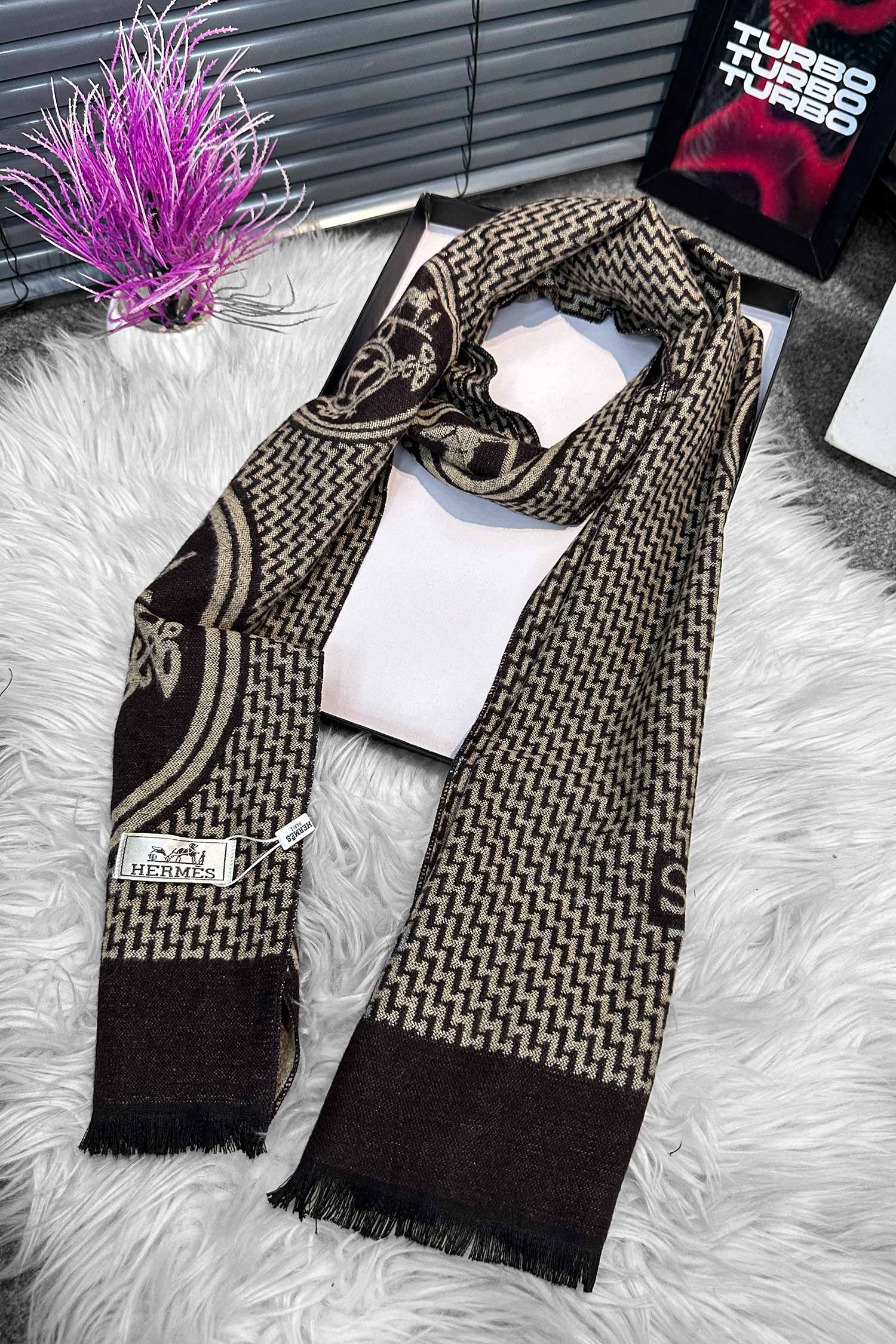 Hrms Chevron Herringbone Pattern Imported Men's Wool Muffler