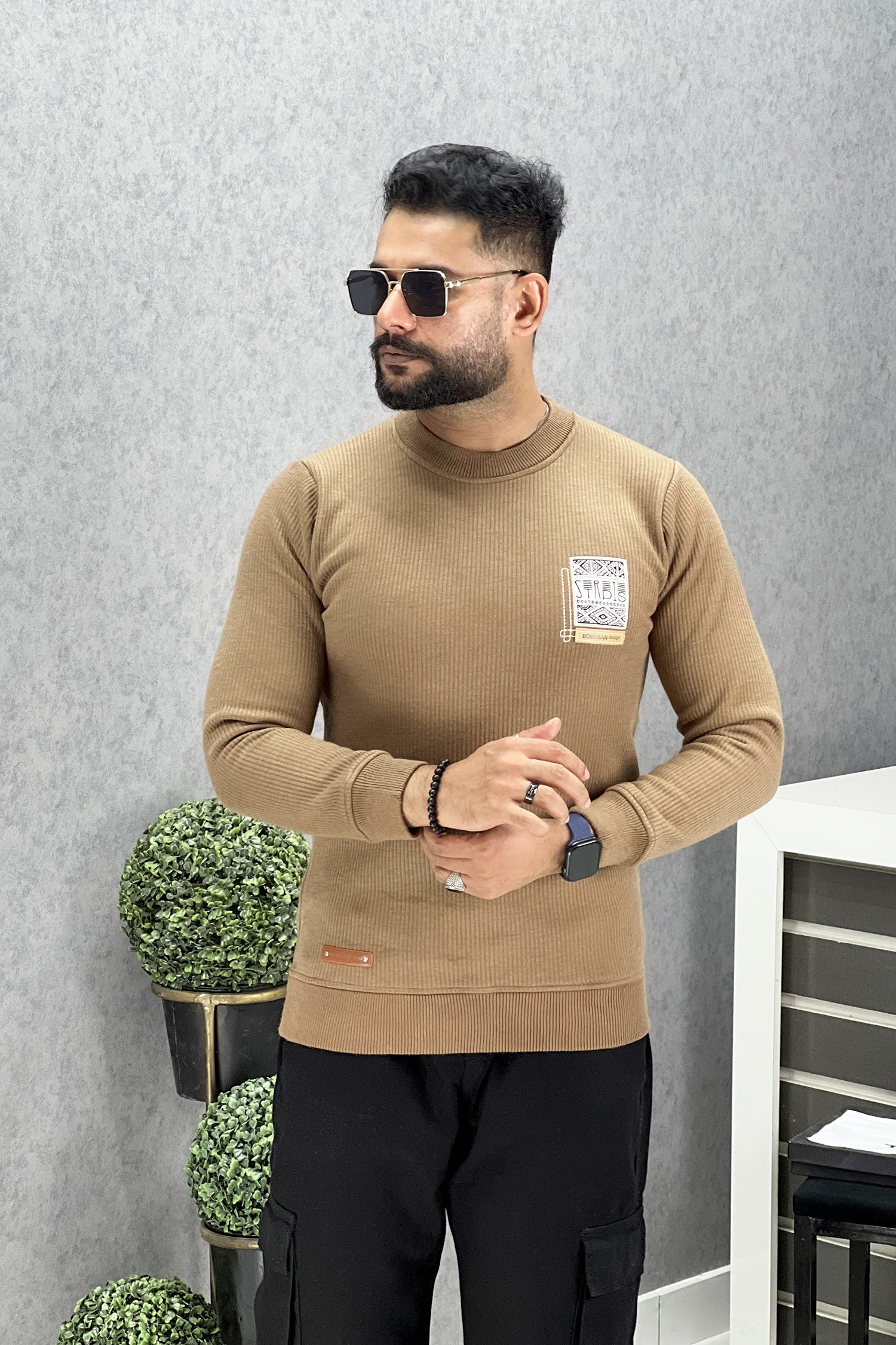 Lining Texture Round Neck Imported Men's Sweatshirt