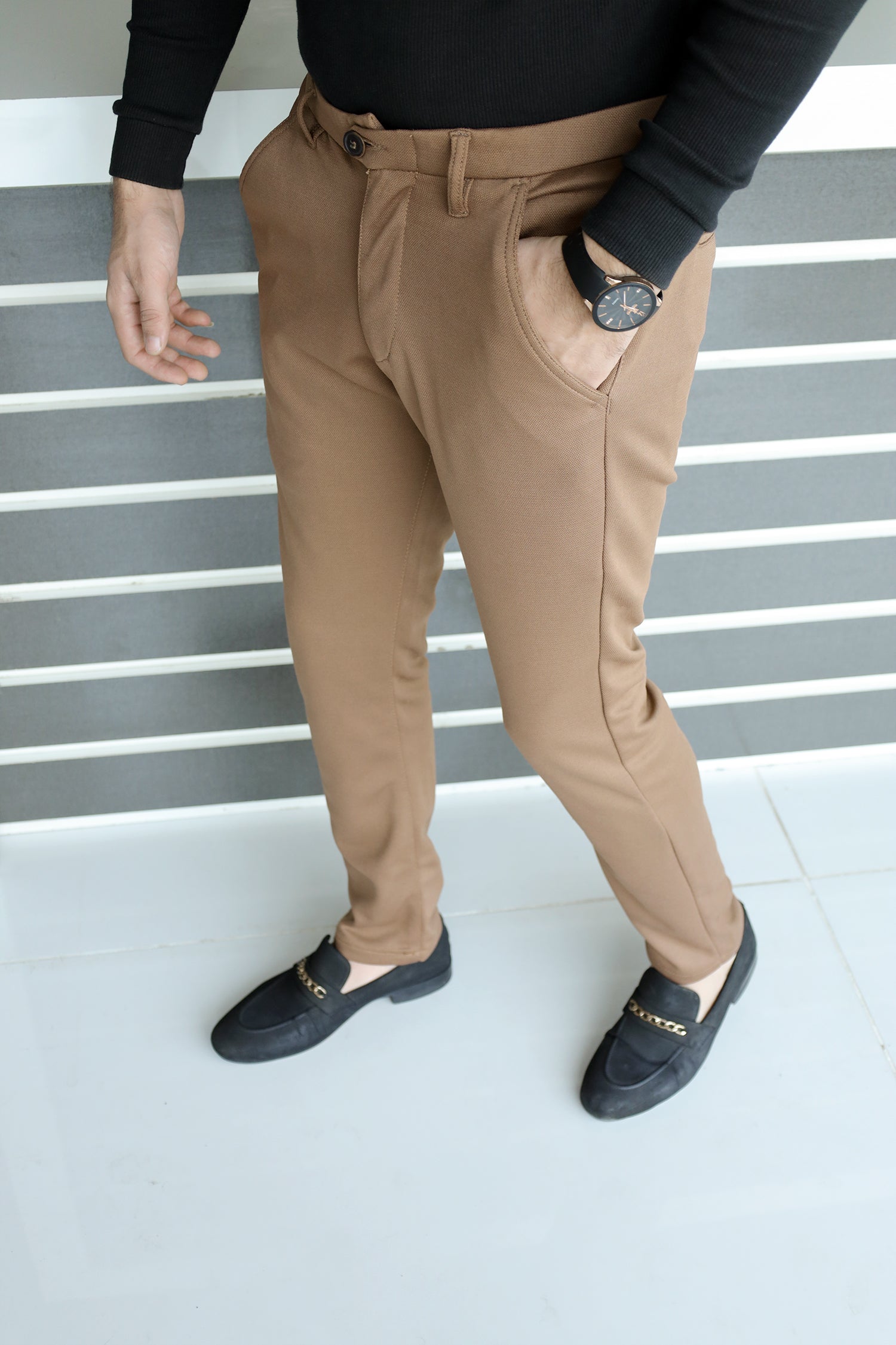 Elegant Self Texture Knitted Cotton Ankle fit Pant In Brown