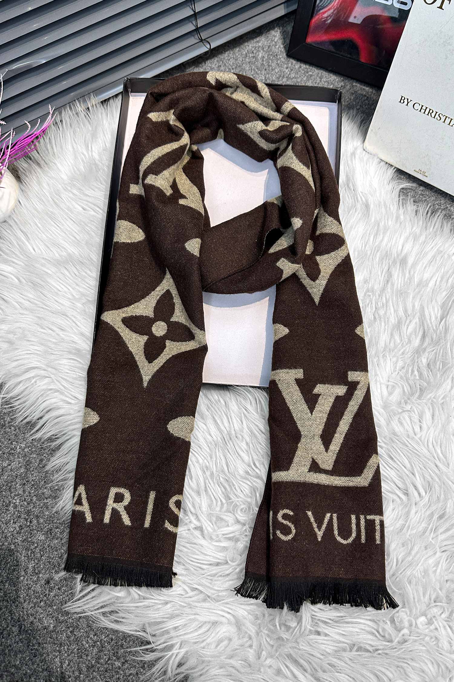 Luis Vten Giant Monogram Pattern Imported Men's Wool Muffler