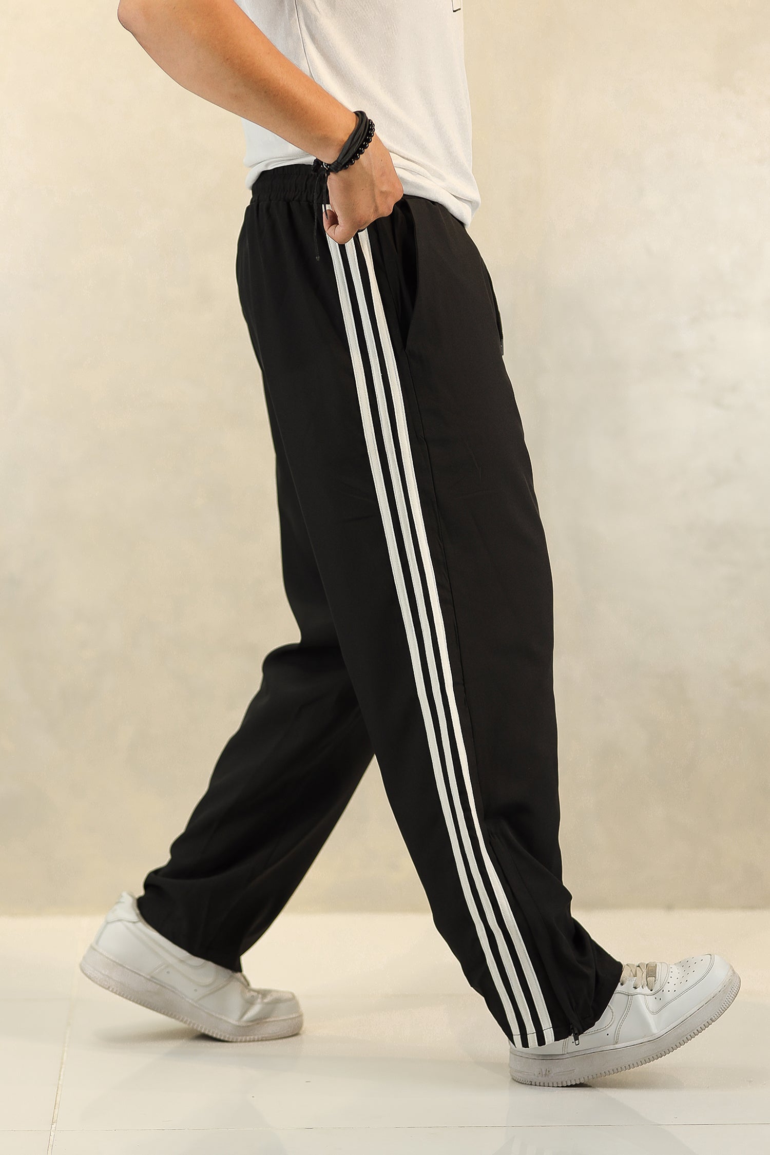 Adds Loose Bottom Zip Style Imported Sportswear Trouser