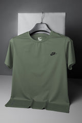 Nke Club Comfortable Designed Dry-Fit Tee In Camo Green