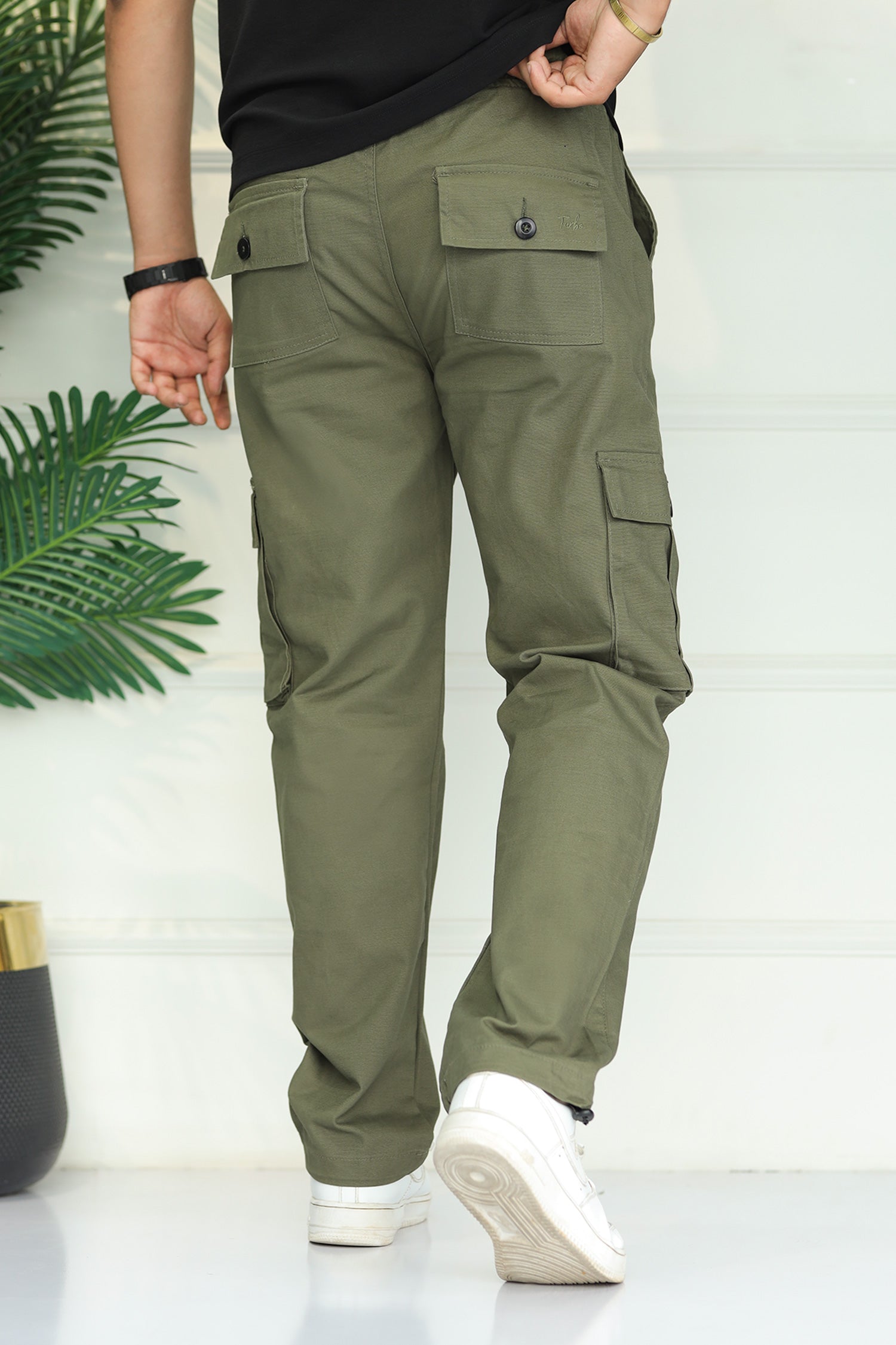 Turbo's 6 Pockets Loose Bottom Cargo Trouser