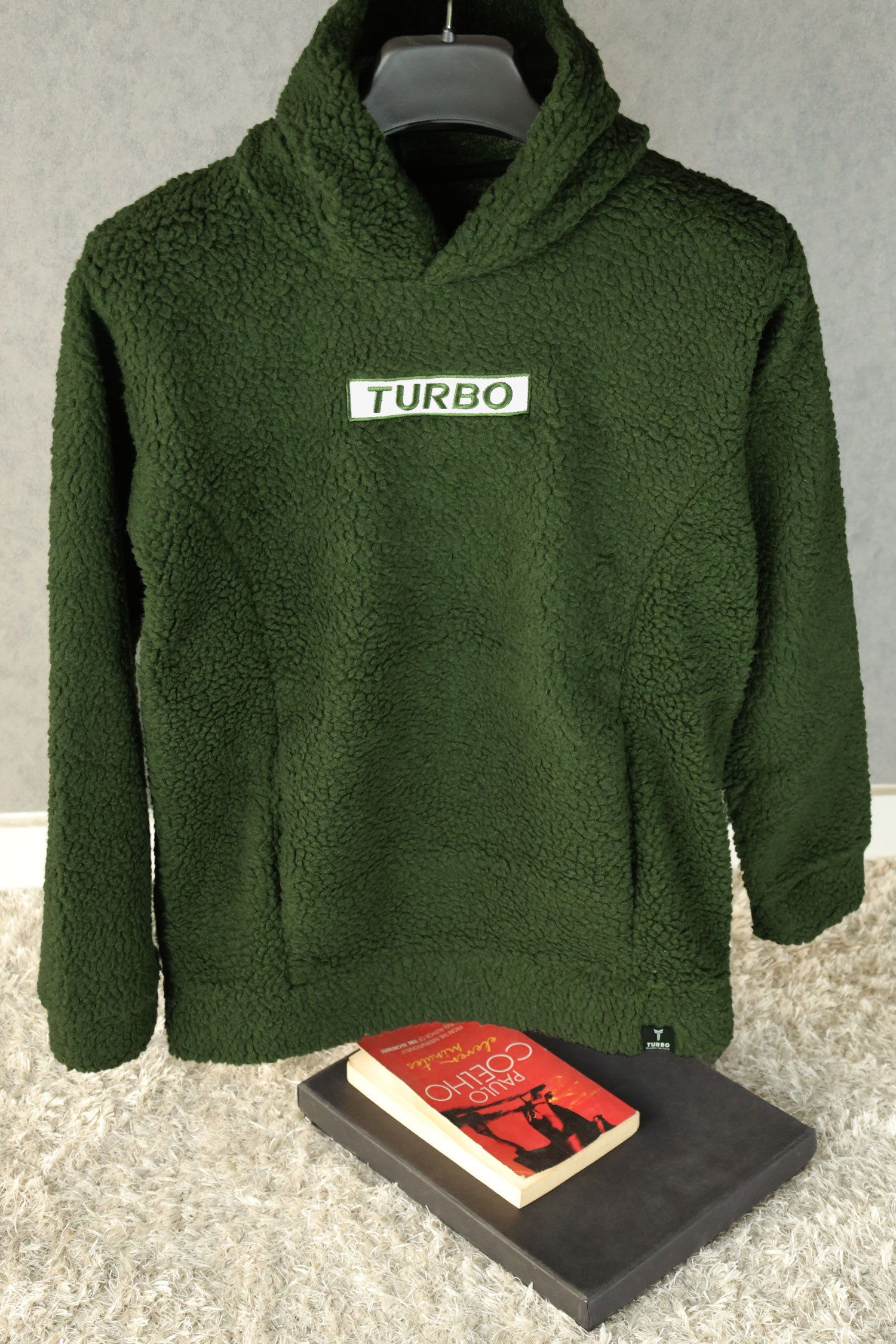 Turbo Cozy Imported Sherpa-Lined Hoodie In Camo Green