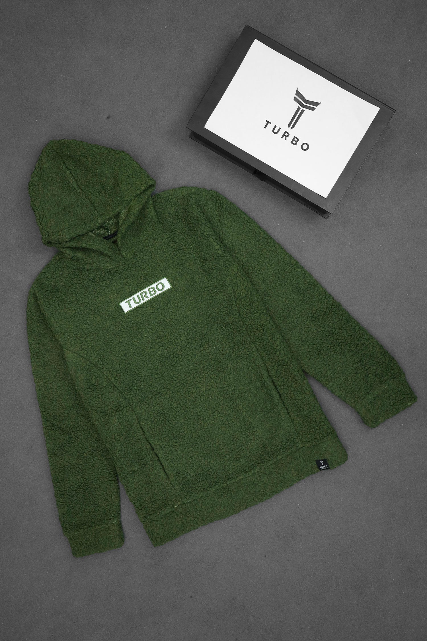 Turbo Cozy Imported Sherpa-Lined Hoodie In Camo Green