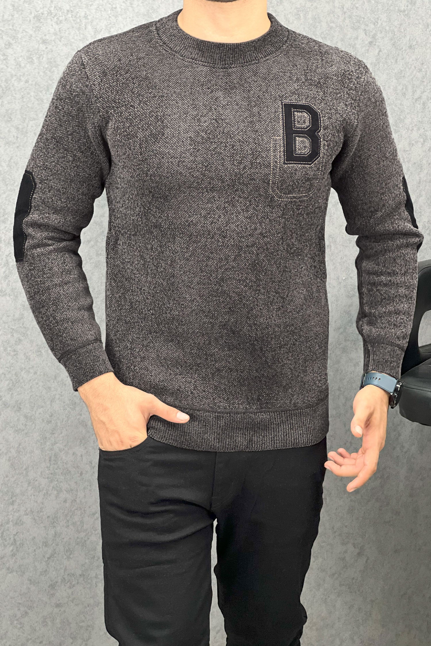 B Letter Round Neck Imported Men's Sweatshirt