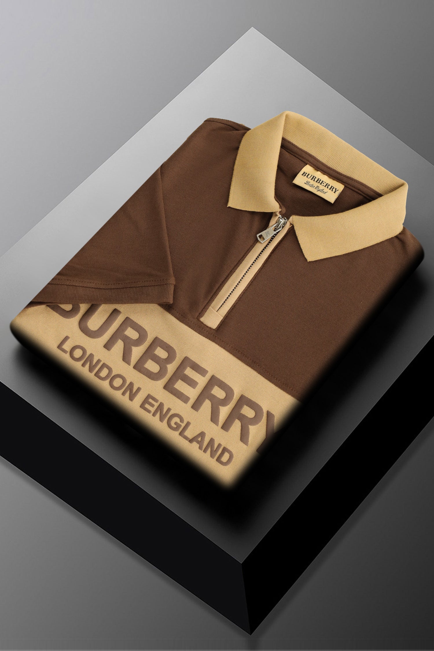 Brbrry 'The Lndn Englnd' Edition Zip Men's Polo Shirt