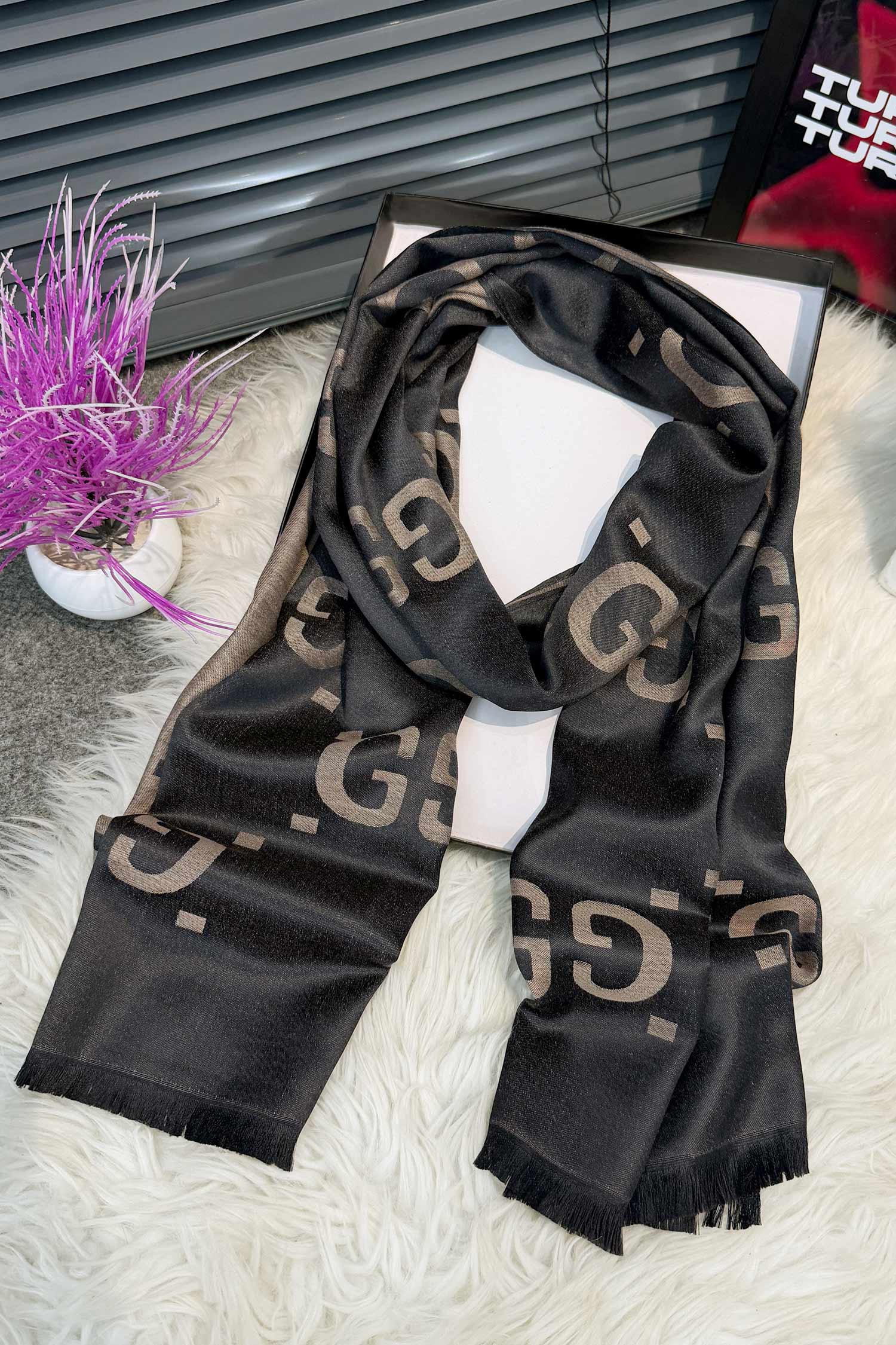 Gci GG Jacquard Imported Men's Silk Muffler