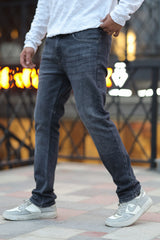 Comfy Light Shaded Slim Fit Turbo Jeans In Charcoal