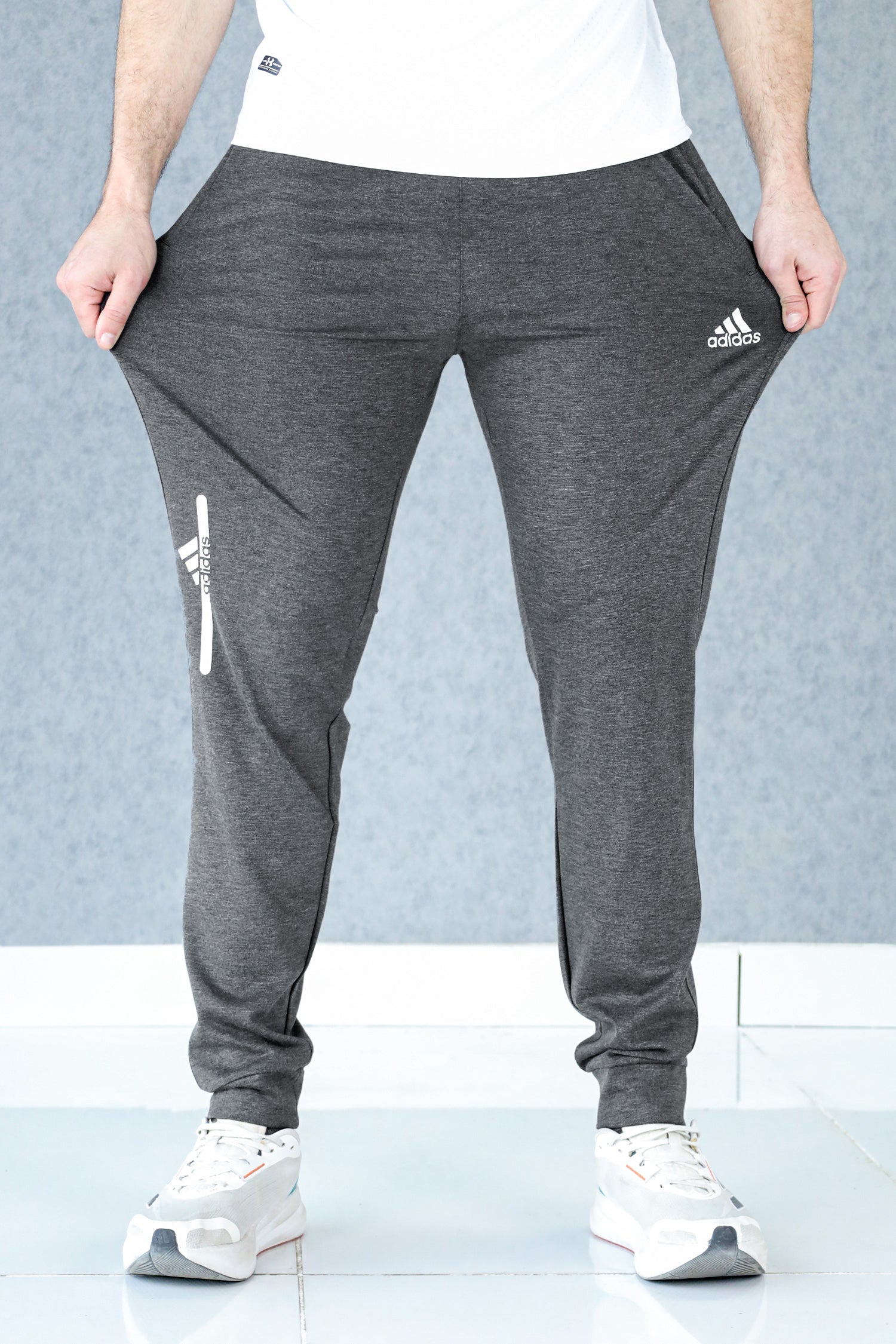 Adds Essentials Running Sportswear Trouser